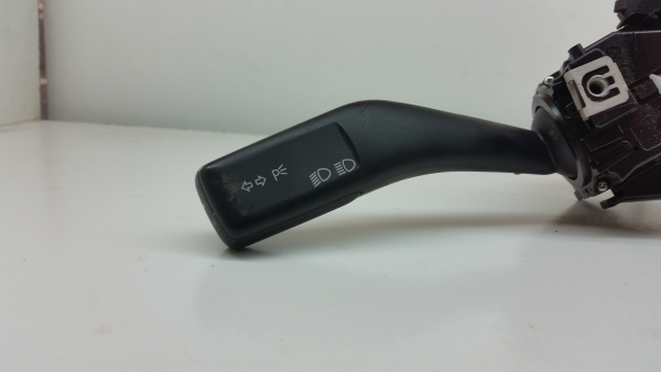 Ensemble leviers d'éclairage et essuie-glace VOLKSWAGEN Golf Plus (5M1, 521) Imagem-1