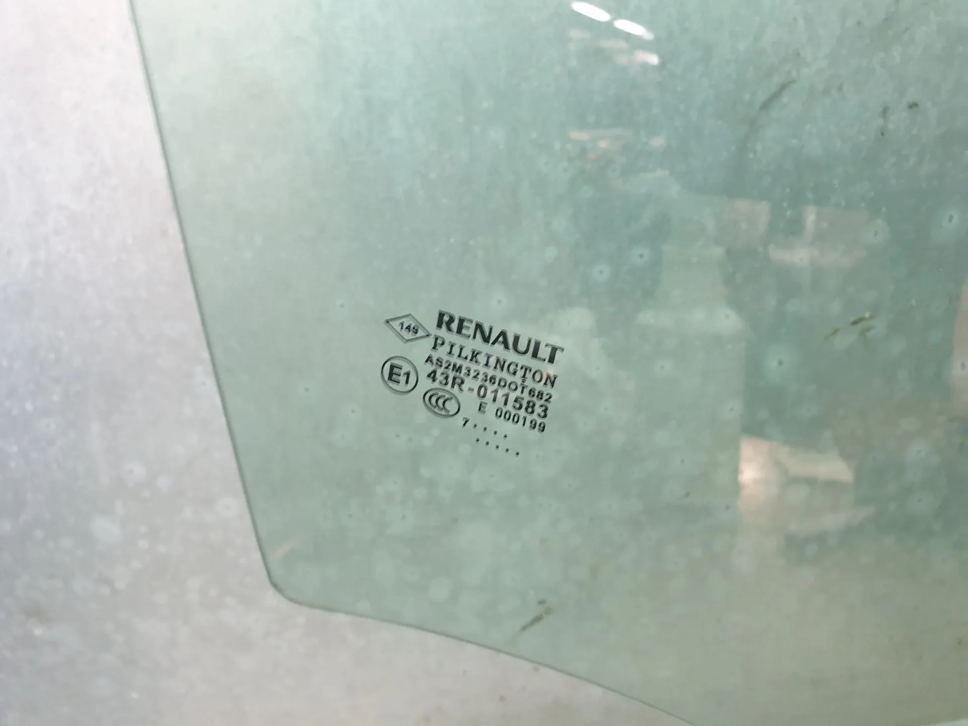 Right front door glass RENAULT Captur (J5_) Imagem-1