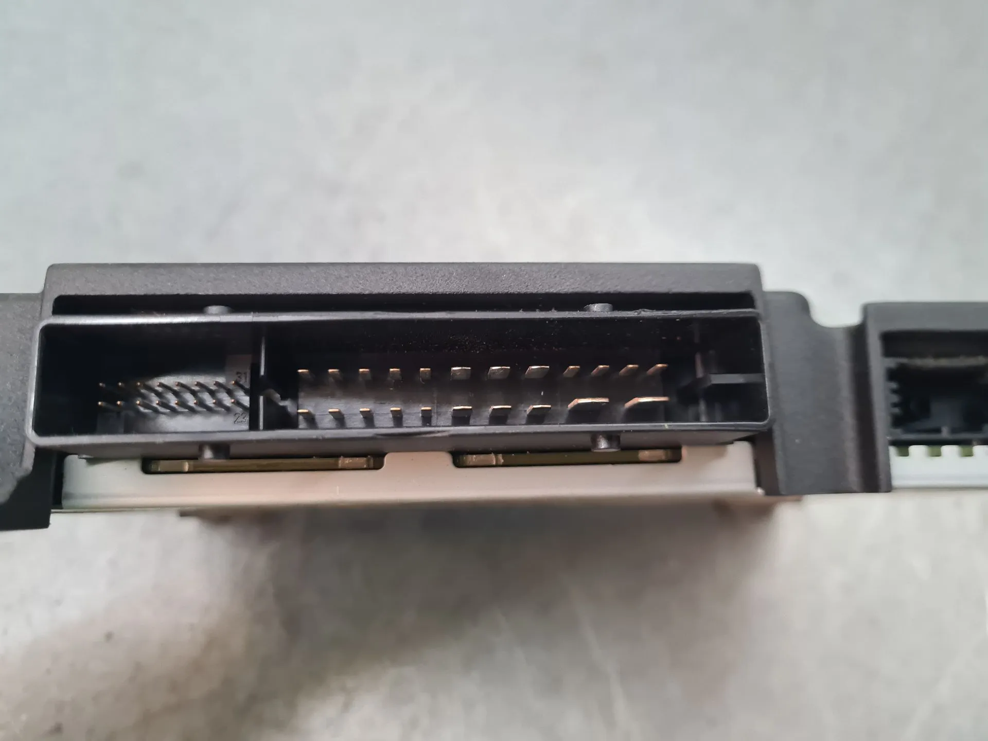 Amplificador de colunas VOLKSWAGEN Golf VII (5G1, BQ1, BE1, BE2) Imagem-1
