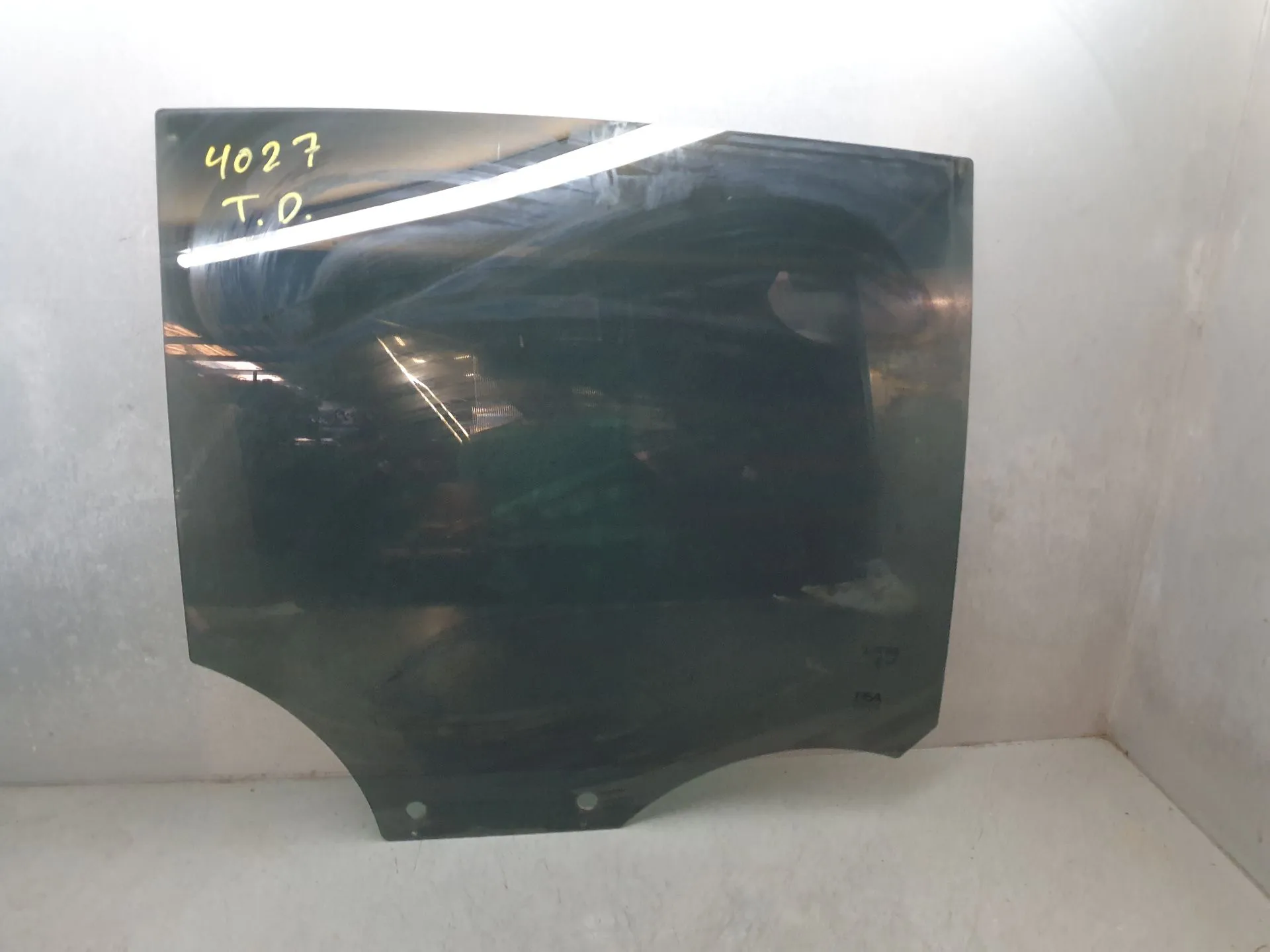 Right rear door glass OPEL Corsa F