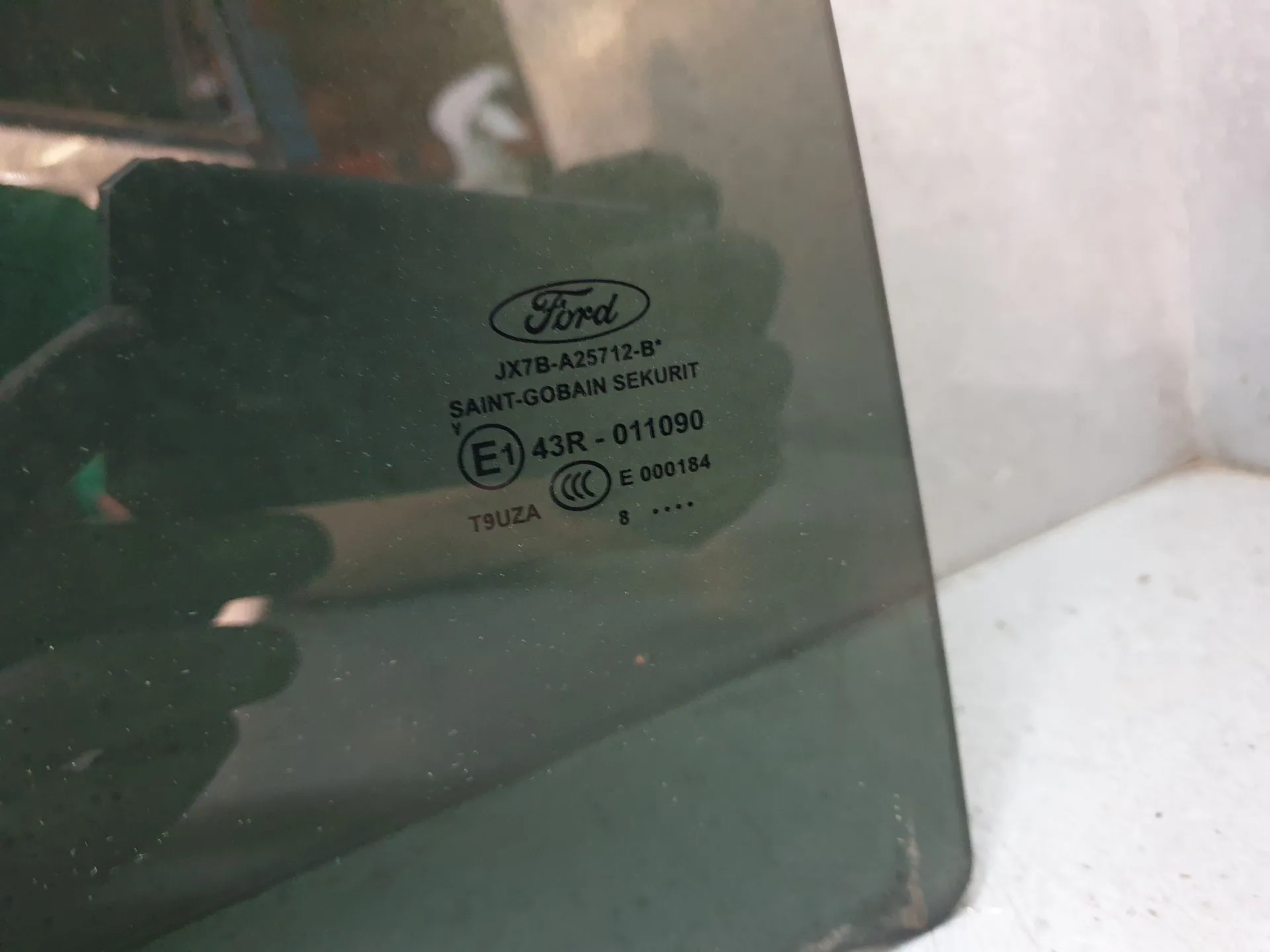 Vetro porta posteriore destra FORD Focus IV Imagem-1