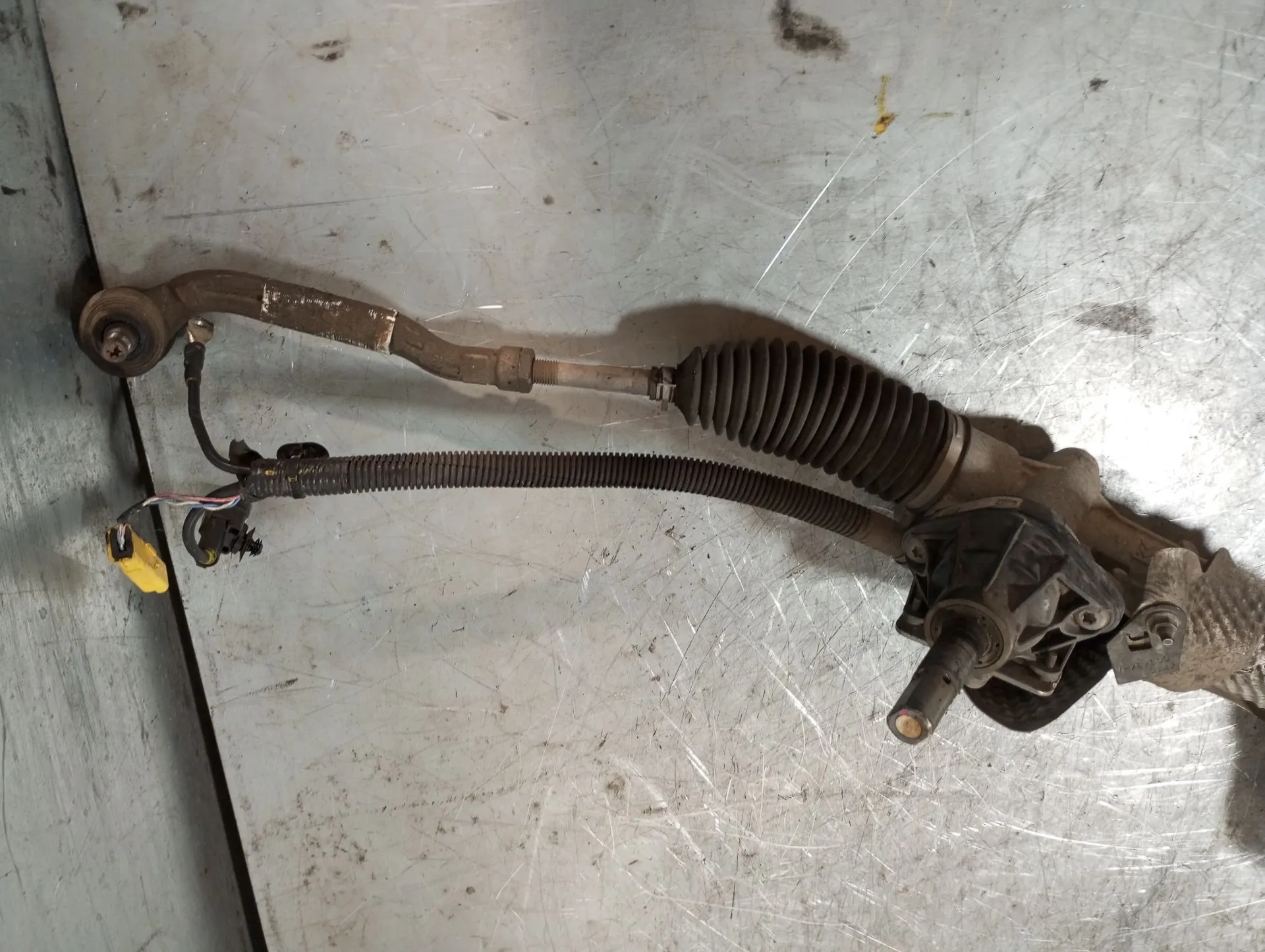 Steering box PEUGEOT 308 II Imagem-1