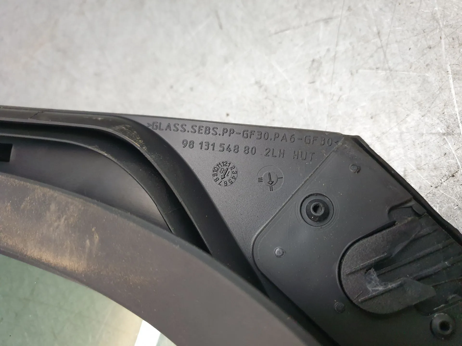 Vitre triangulaire avant gauche CITROËN C3 III (SX) Imagem-3