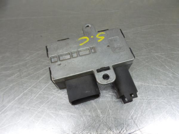 Glow plug Relay MERCEDES-BENZ Classe A (W169) Imagem-1