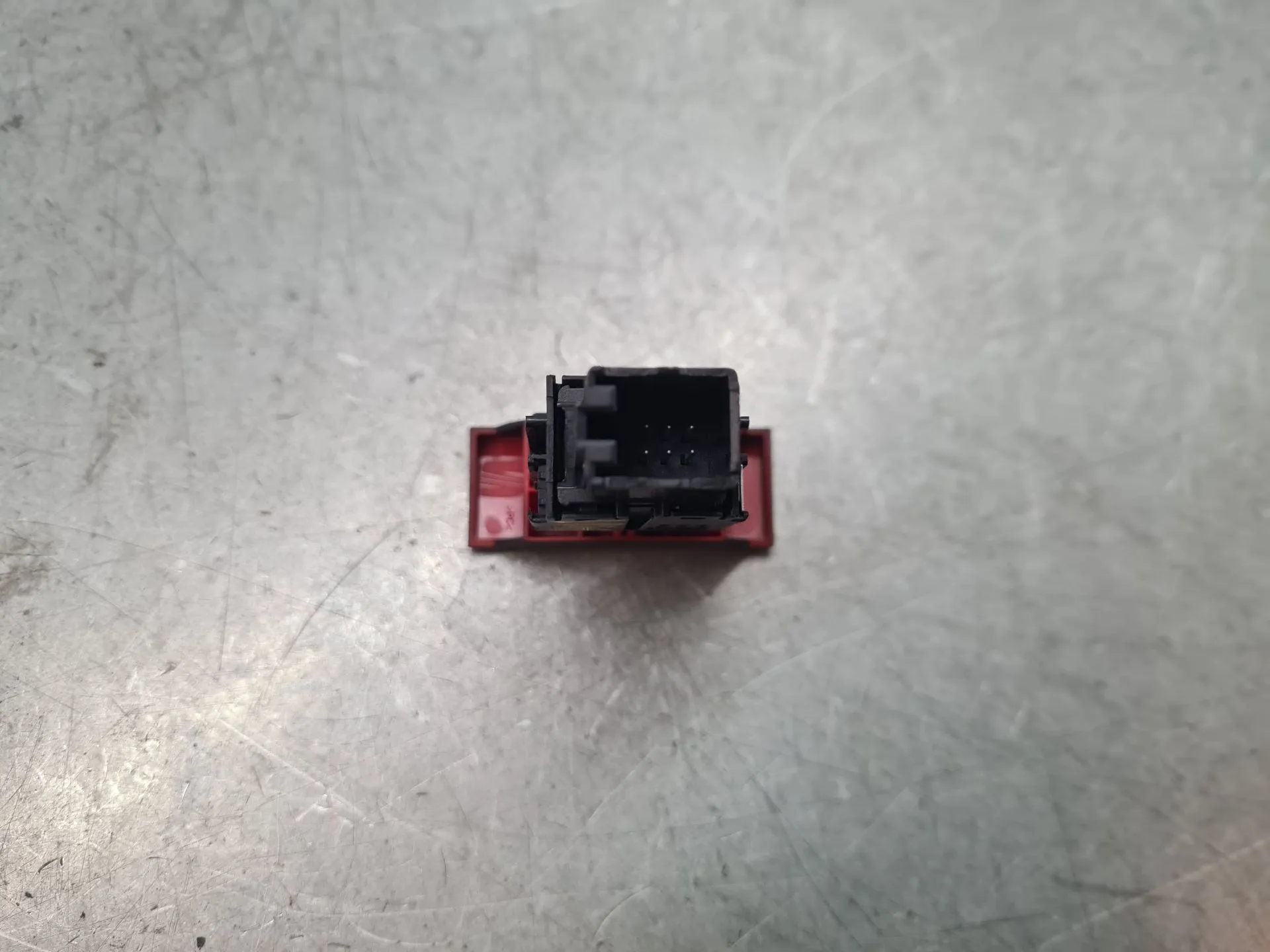 Botão / interruptor 4 piscas SEAT Ateca (KH7) Imagem-3