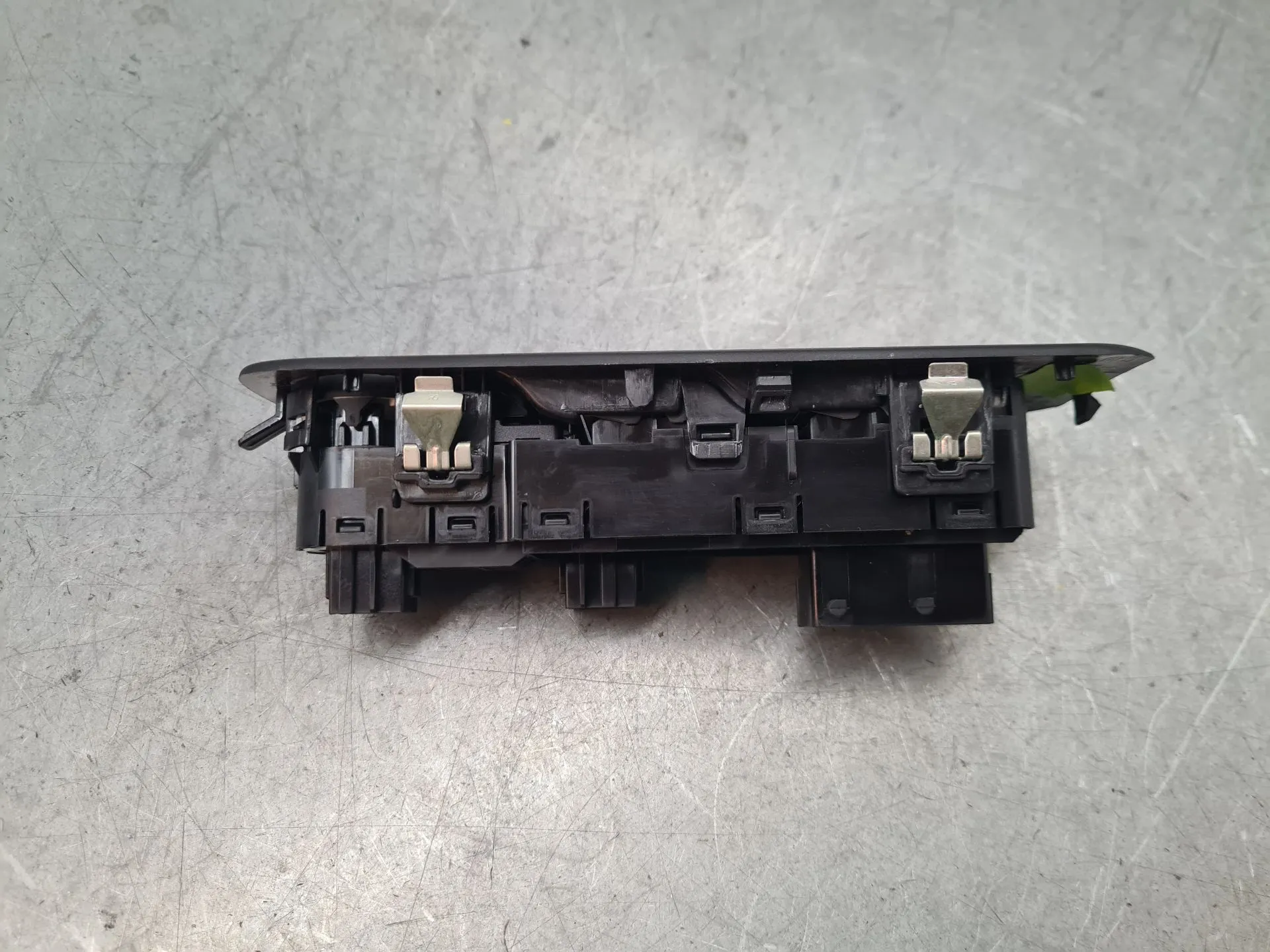 Mando / interruptor elevalunas delantero izquierdo PEUGEOT Rifter Imagem-3