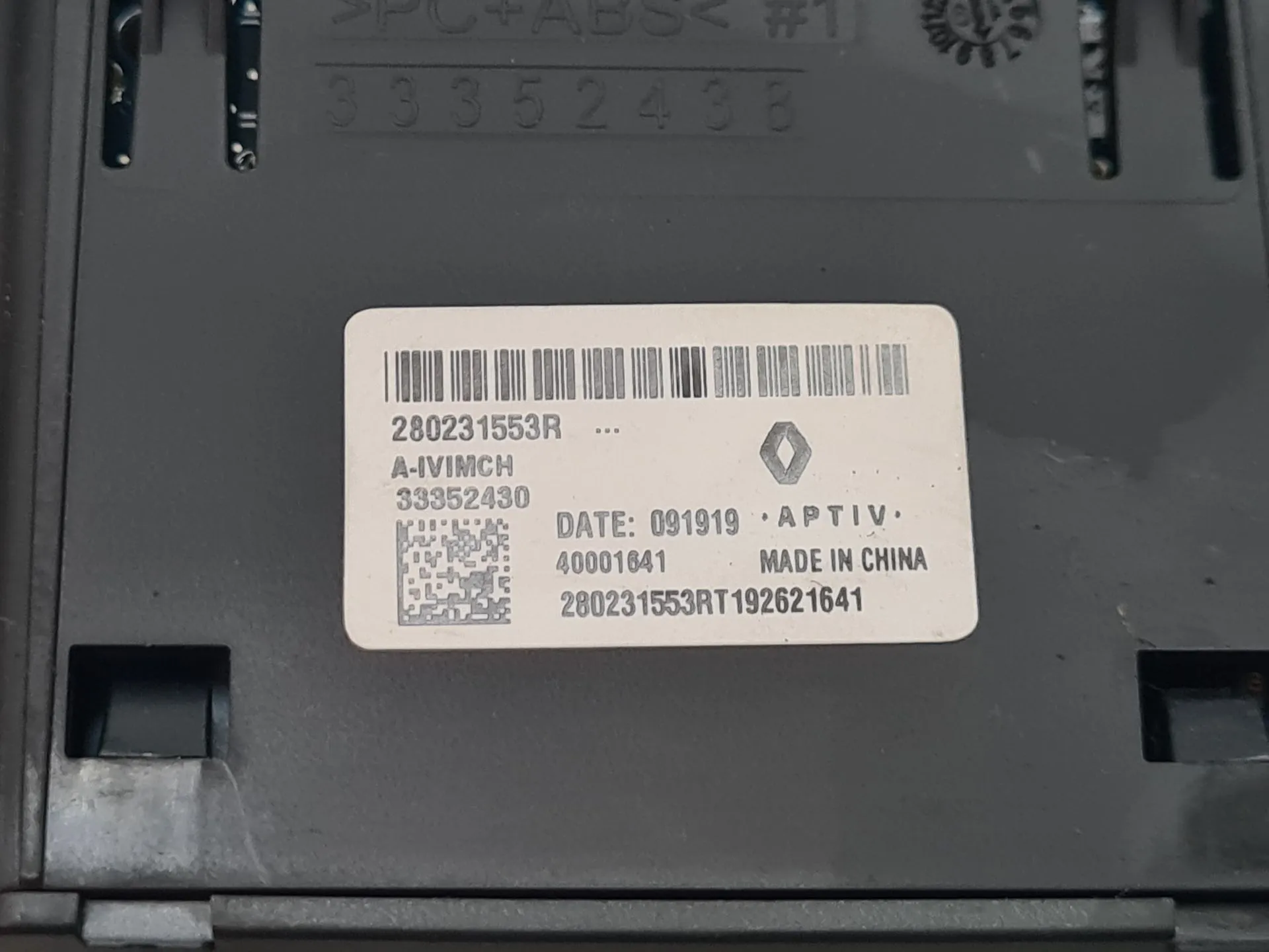 Porta Ingresso USB / AUX / iPod RENAULT Clio V (BF_) Imagem-4