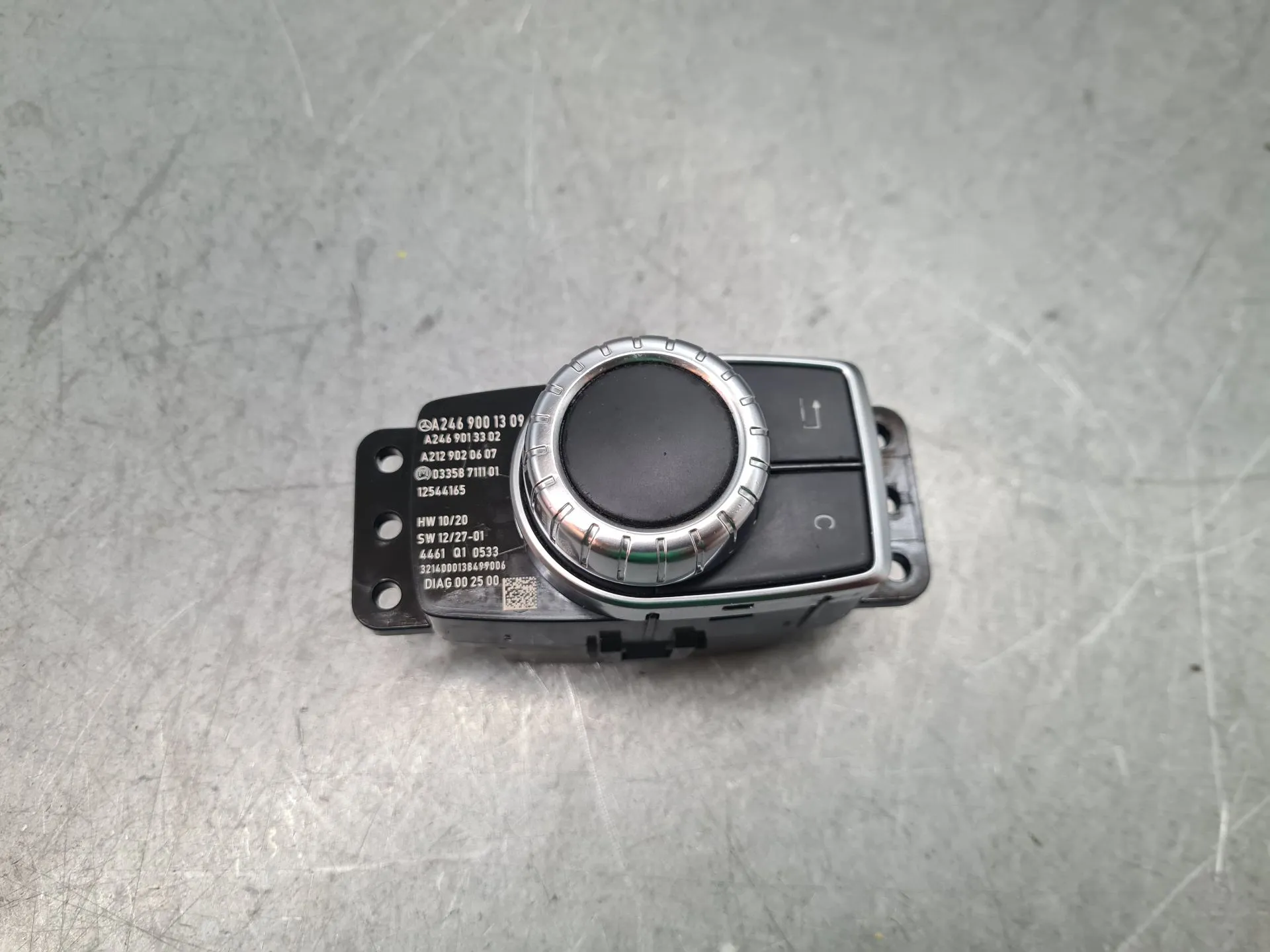 Comando / botão / interruptor multifunções MERCEDES-BENZ Classe A (W176)