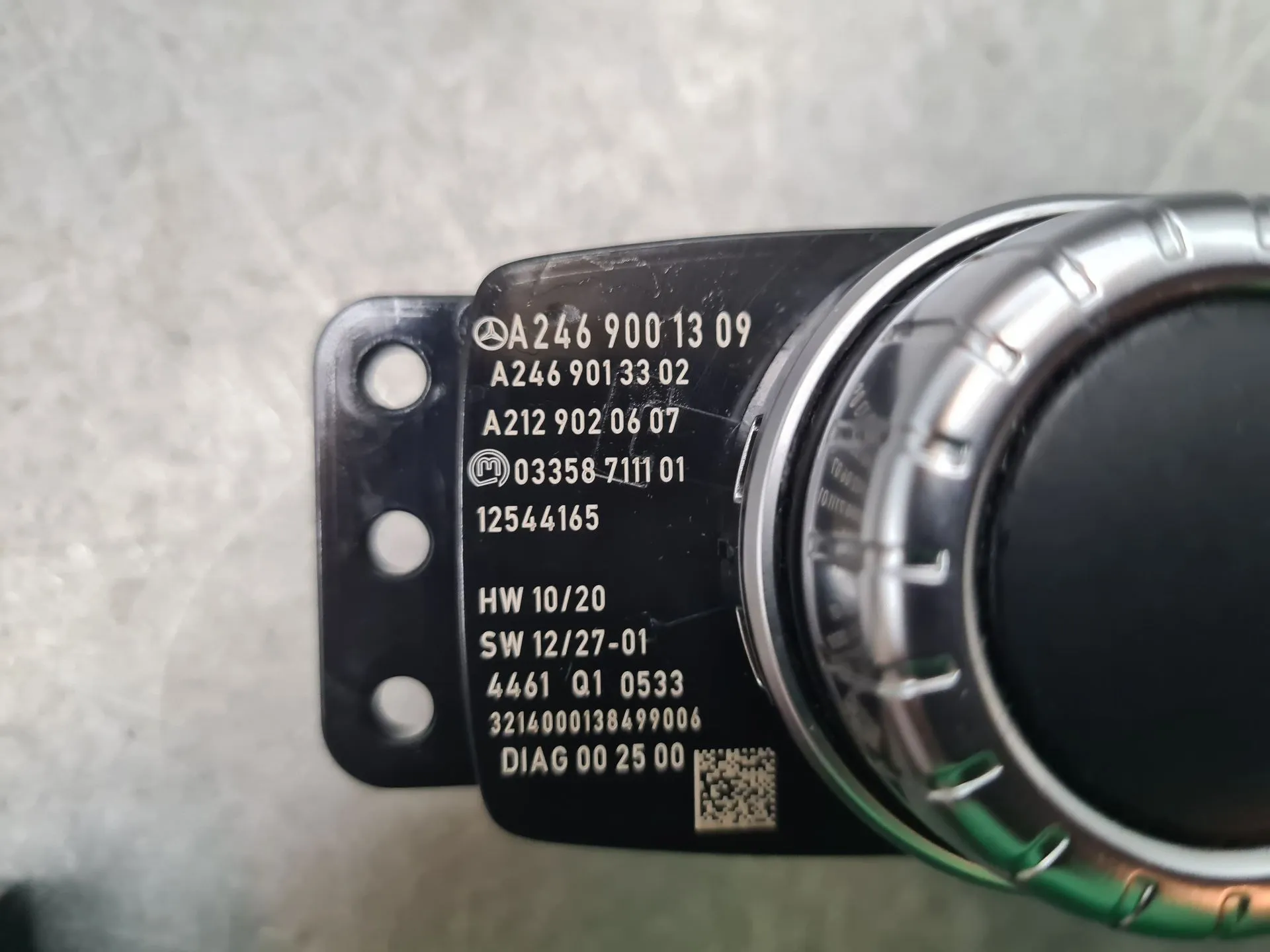 Comando / botão / interruptor multifunções MERCEDES-BENZ Classe A (W176) Imagem-5