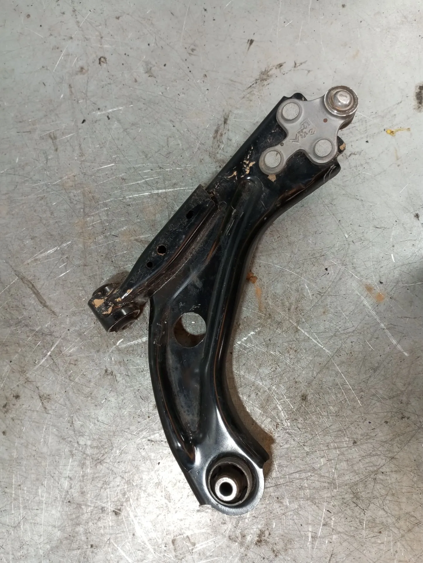 Brazo suspensión delantero izquierdo PEUGEOT Rifter