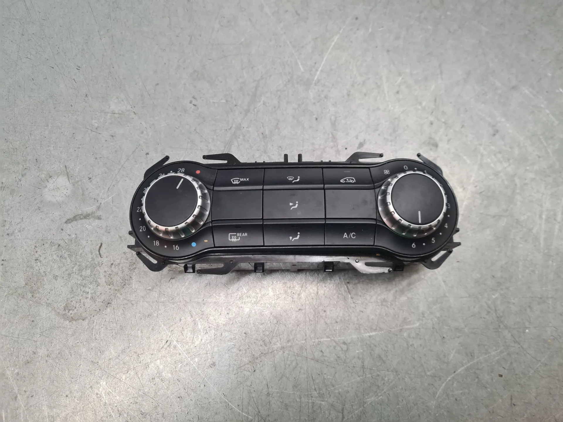 Comando chauffage / sofagem MERCEDES-BENZ Classe A (W176)