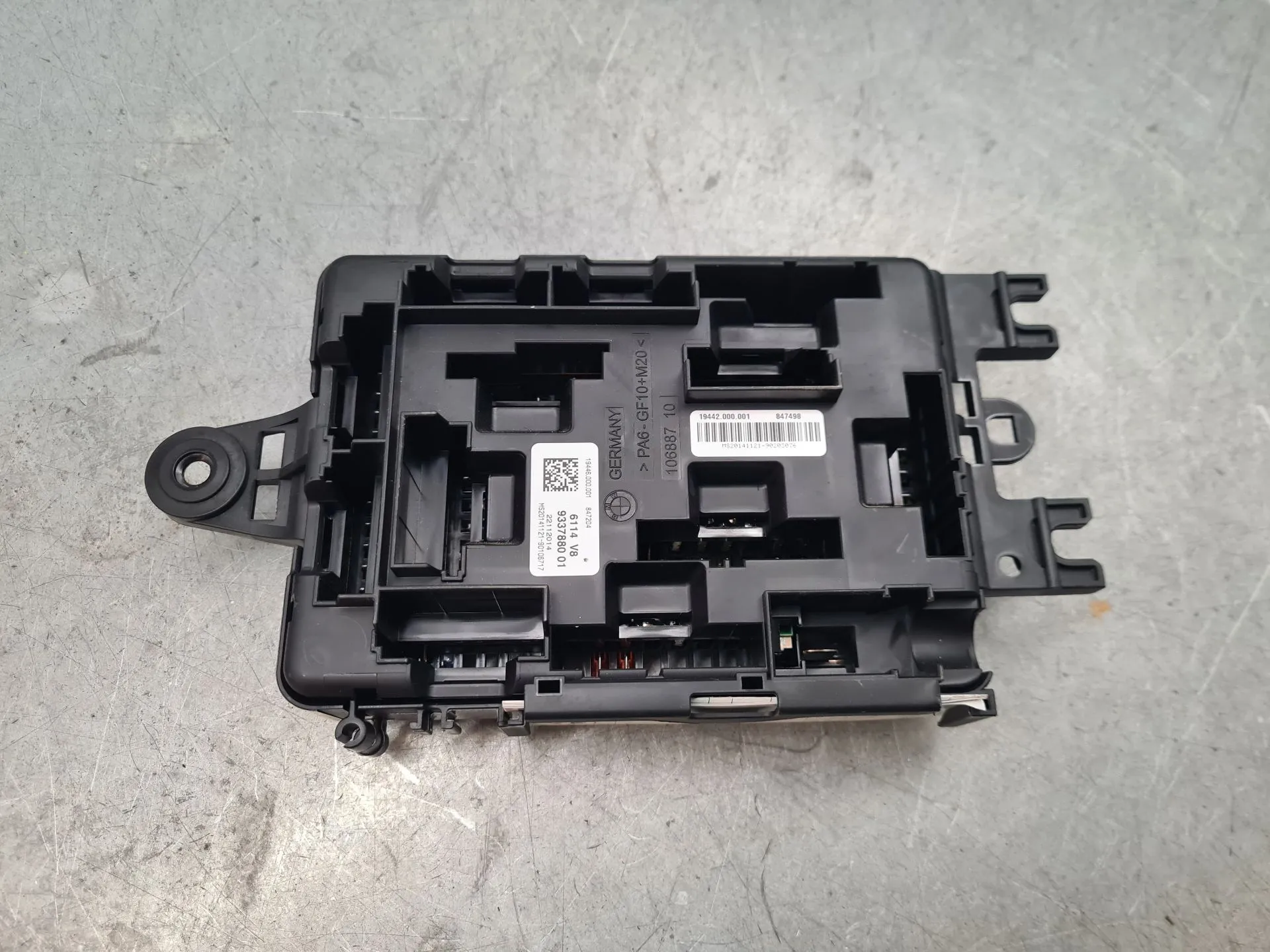 Caixa fusíveis / SAM / BSI BMW 1 (F20) Imagem-2