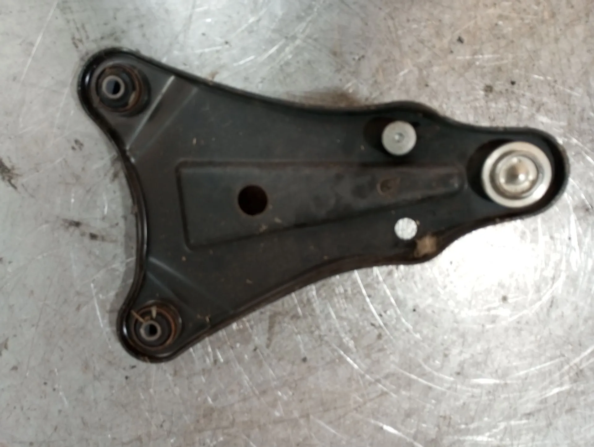 Right rear suspension arm RENAULT Twizy (MAM_) Imagem-1