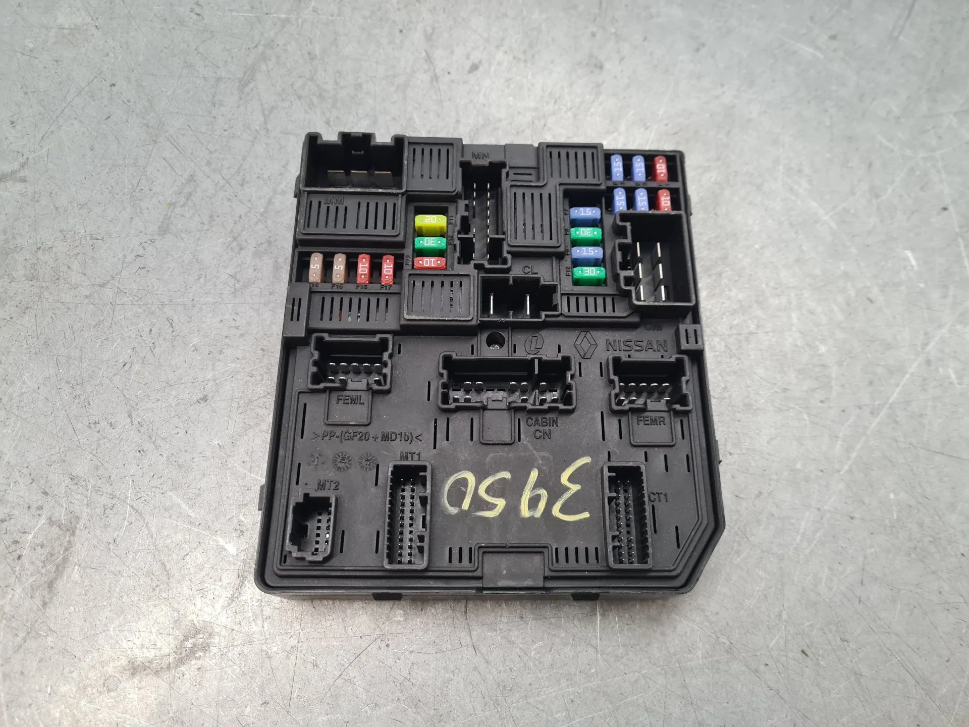 Caja fusibles / SAM / BSI RENAULT Megane IV (B9A/M_) Imagem-1