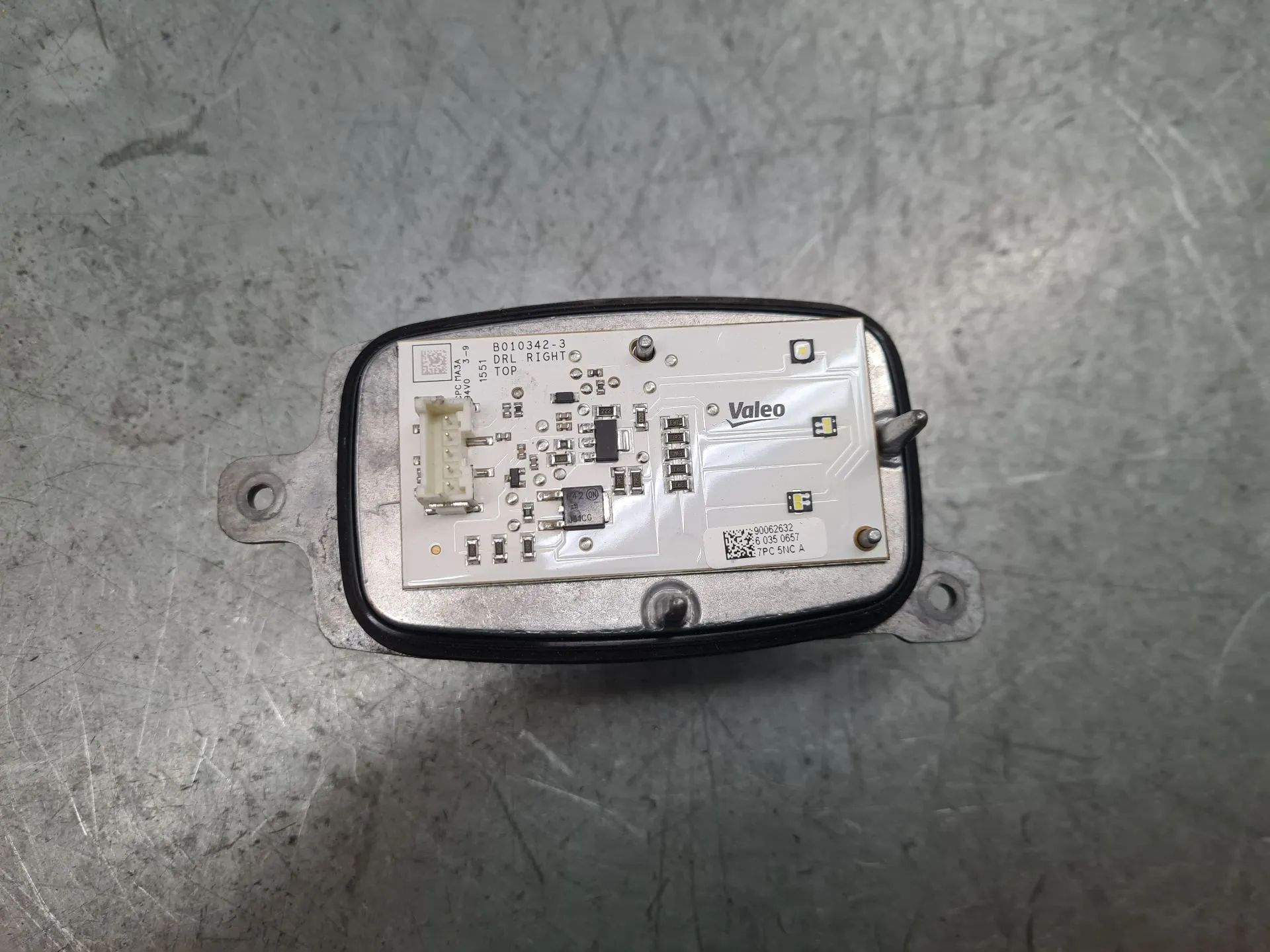 Xenon Ballast / LED Module RENAULT Megane IV (B9A/M_) Imagem-4