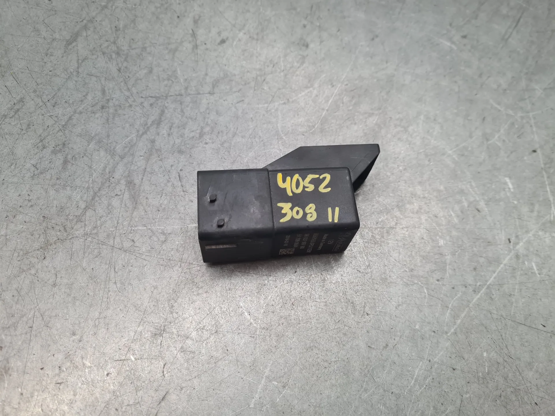 Glow plug Relay PEUGEOT 308 II