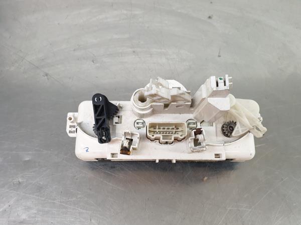 Commande chauffage RENAULT Clio III (BR0/1, CR0/1) Imagem-2