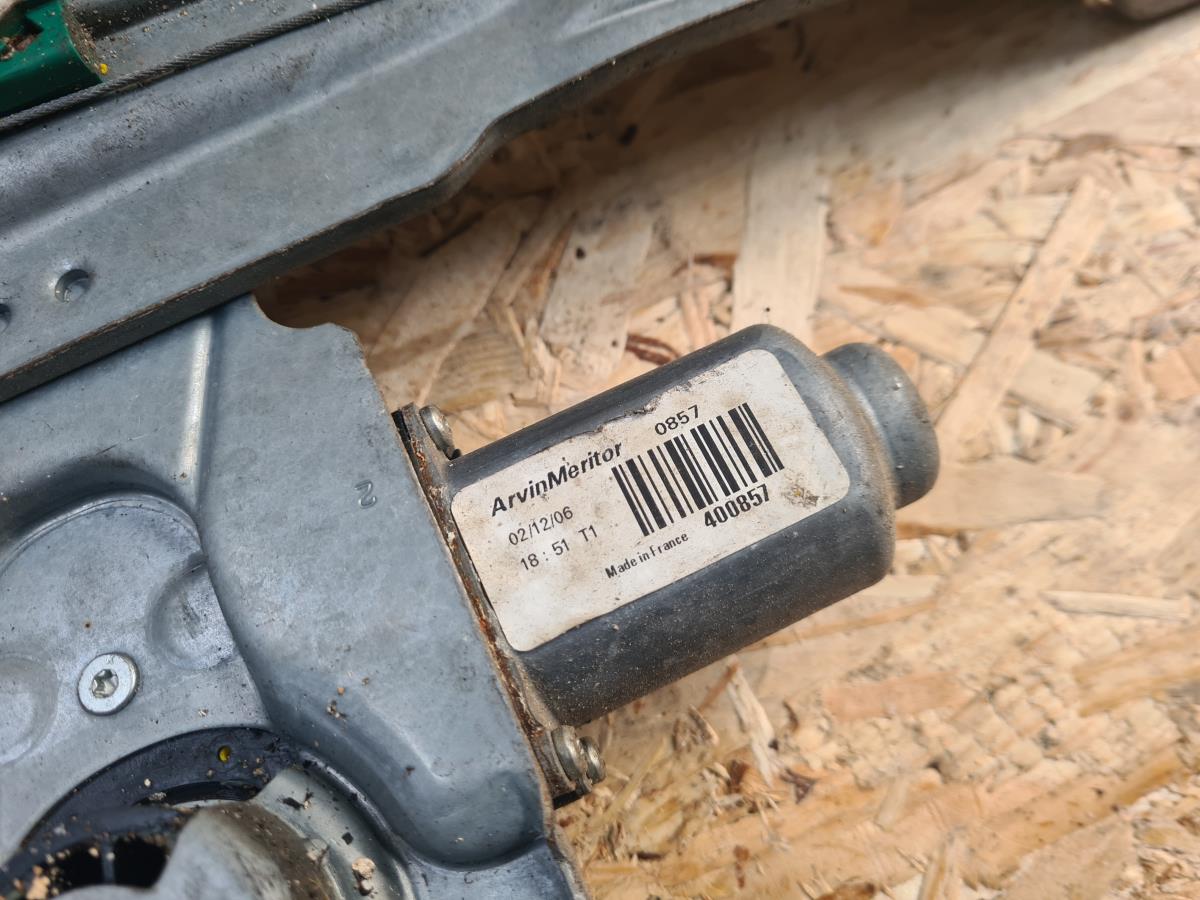 Elevador vidros frente direito RENAULT Clio III (BR0/1, CR0/1) Imagem-2