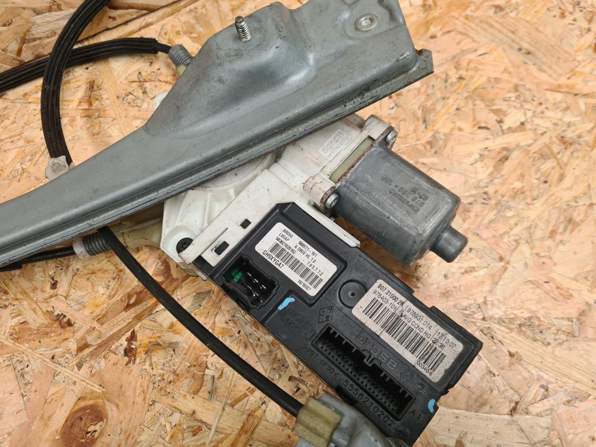 Elevador vidros frente esquerdo RENAULT Laguna III (BT0/1) Imagem-4