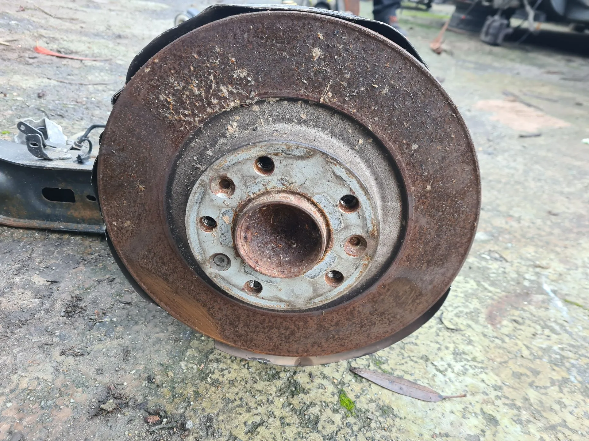 Assale posteriore a dischi PEUGEOT 5008 II (M_) Imagem-3