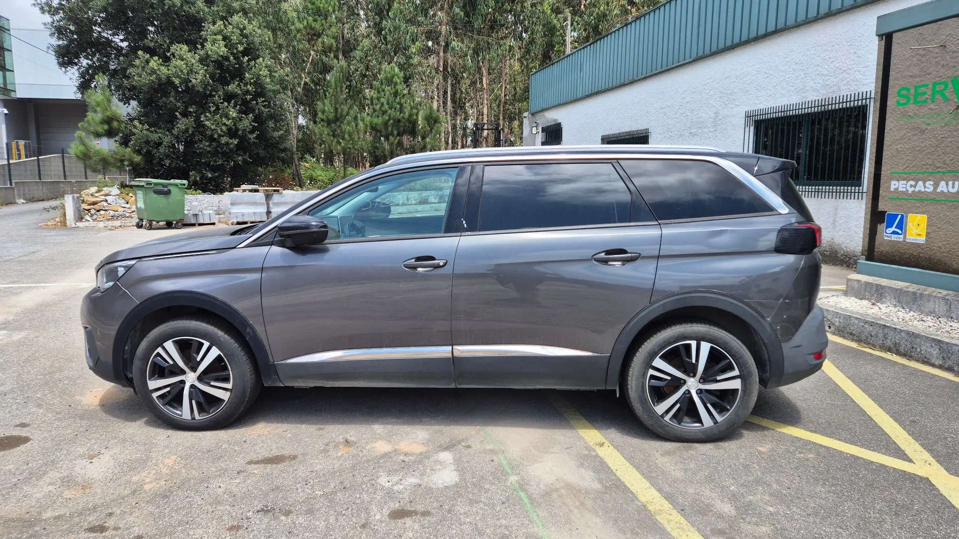 Alzavetro posteriore sinistro PEUGEOT 5008 II (M_)