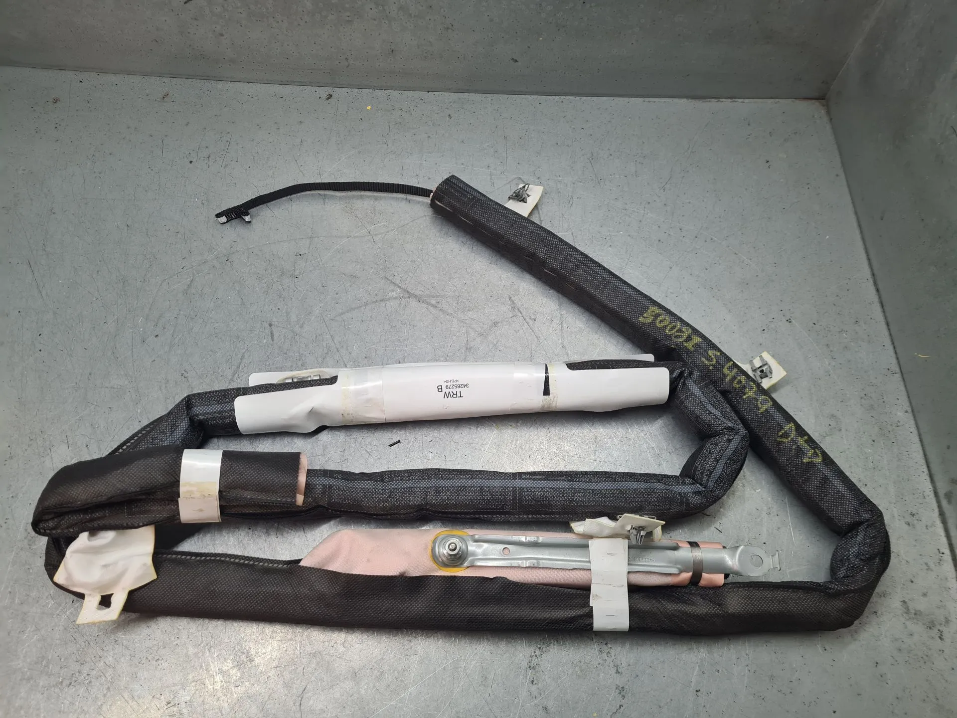 Right Curtain Airbag PEUGEOT 5008 II (M_)