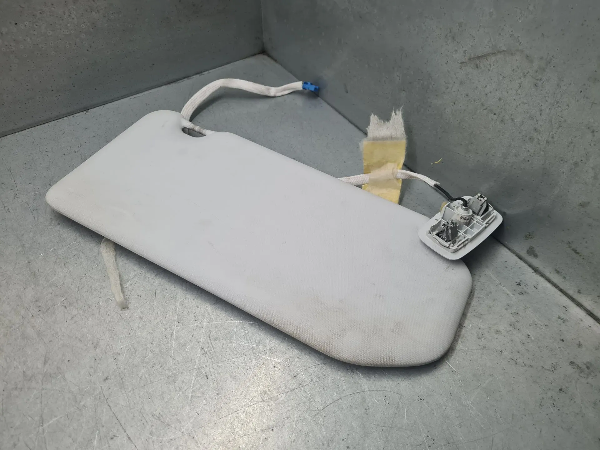 Aletta parasole sinistra PEUGEOT 5008 II (M_) Imagem-2