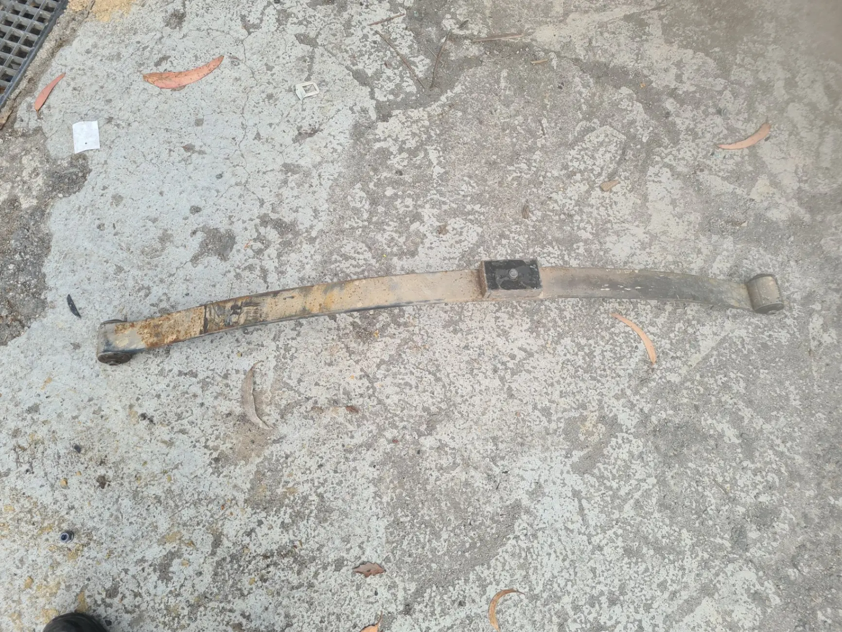 Molla sospensione posteriore destra VOLKSWAGEN Caddy III (2K, 2C) Imagem-1