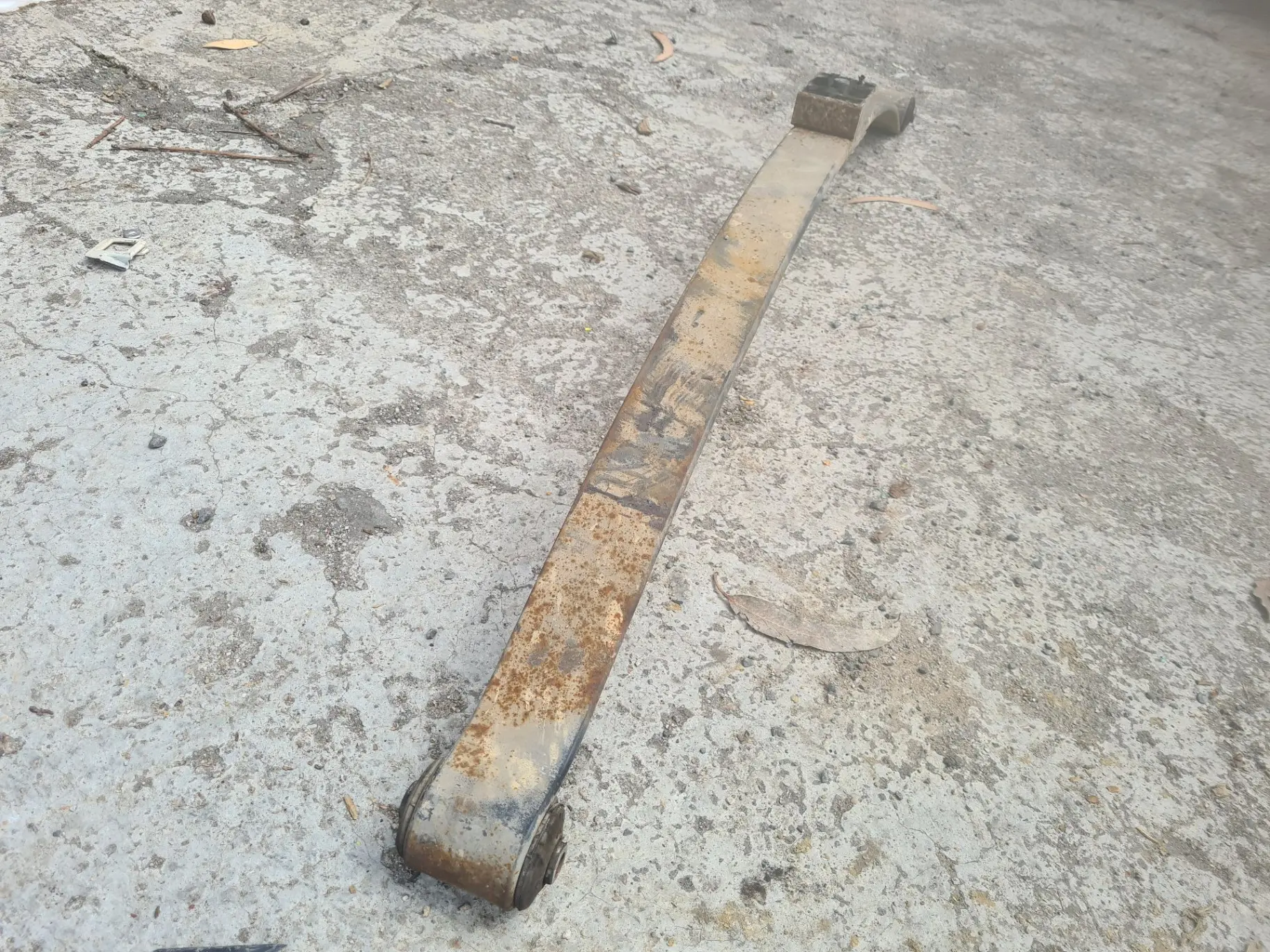 Molla sospensione posteriore destra VOLKSWAGEN Caddy III (2K, 2C) Imagem-2