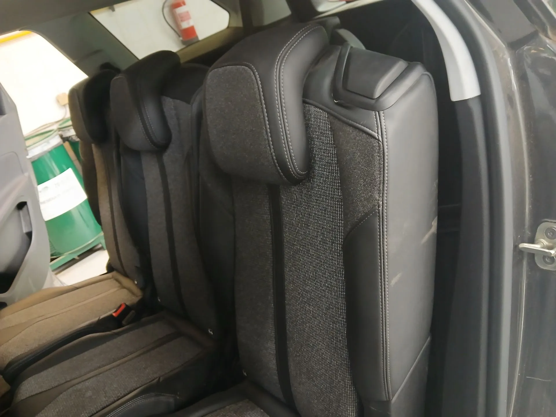 Conjunto de Bancos PEUGEOT 5008 II (M_) Imagem-3