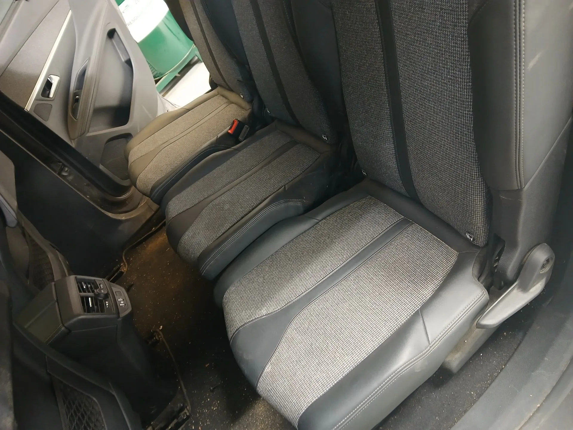 Conjunto de Bancos PEUGEOT 5008 II (M_) Imagem-4