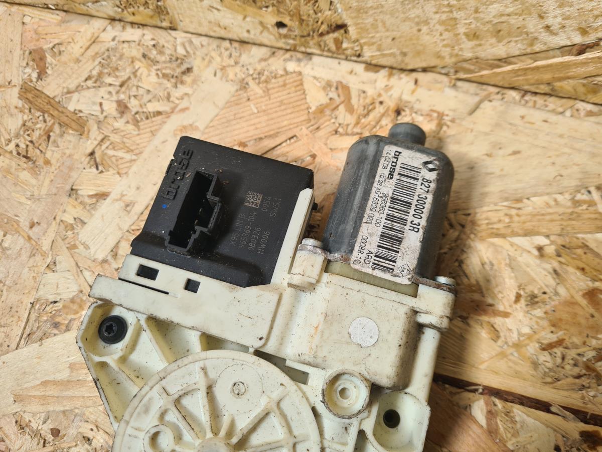 Elevalunas trasero derecho RENAULT Megane III (BZ0_) Imagem-4