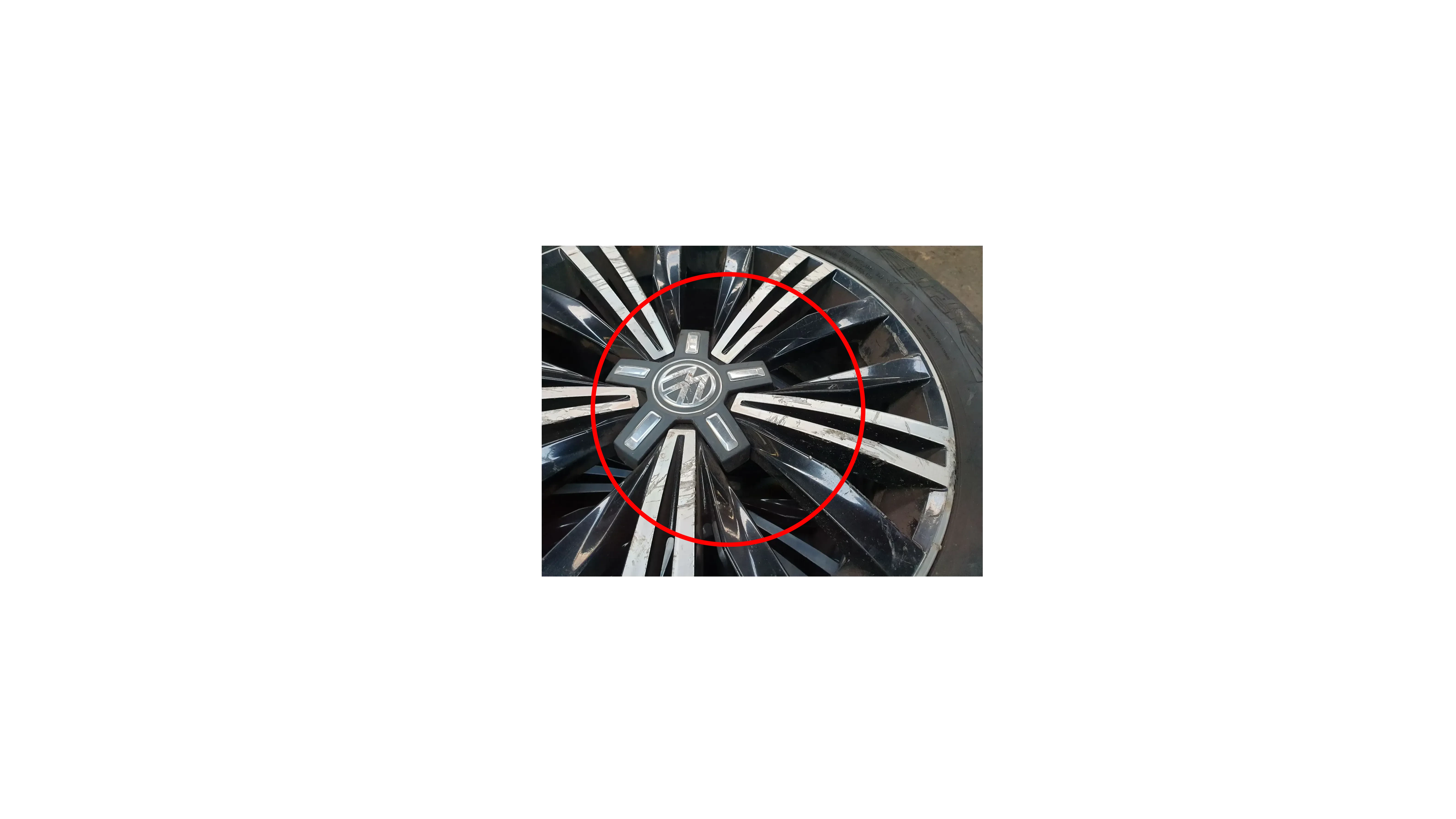 Conjunto Jantes Especiais VOLKSWAGEN Tiguan (5N) Imagem-16