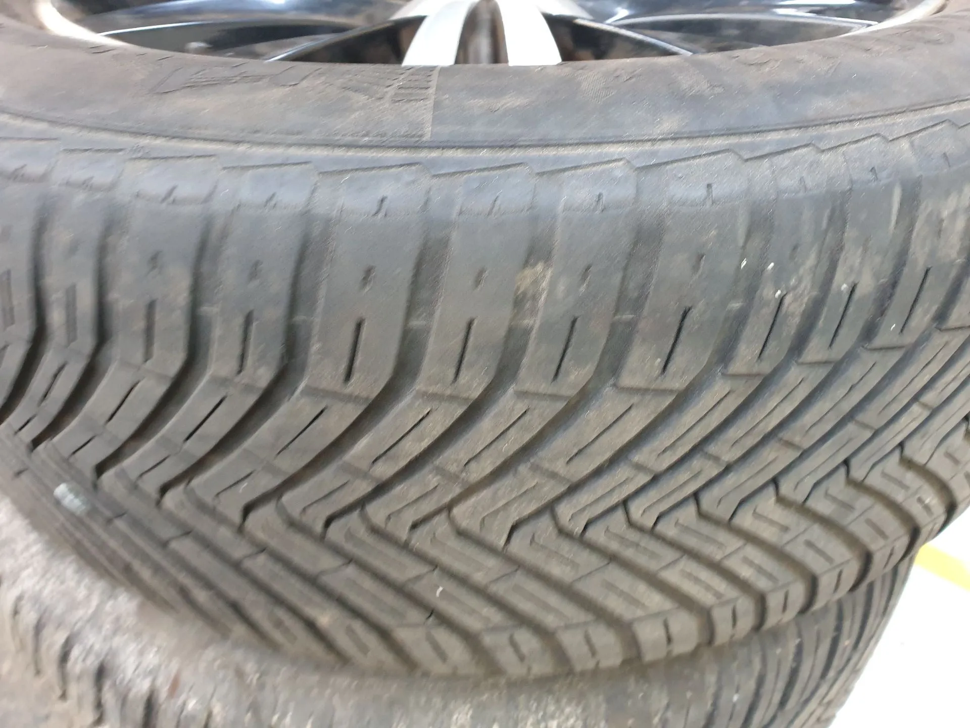 Conjunto Jantes Especiais VOLKSWAGEN Tiguan (5N) Imagem-3