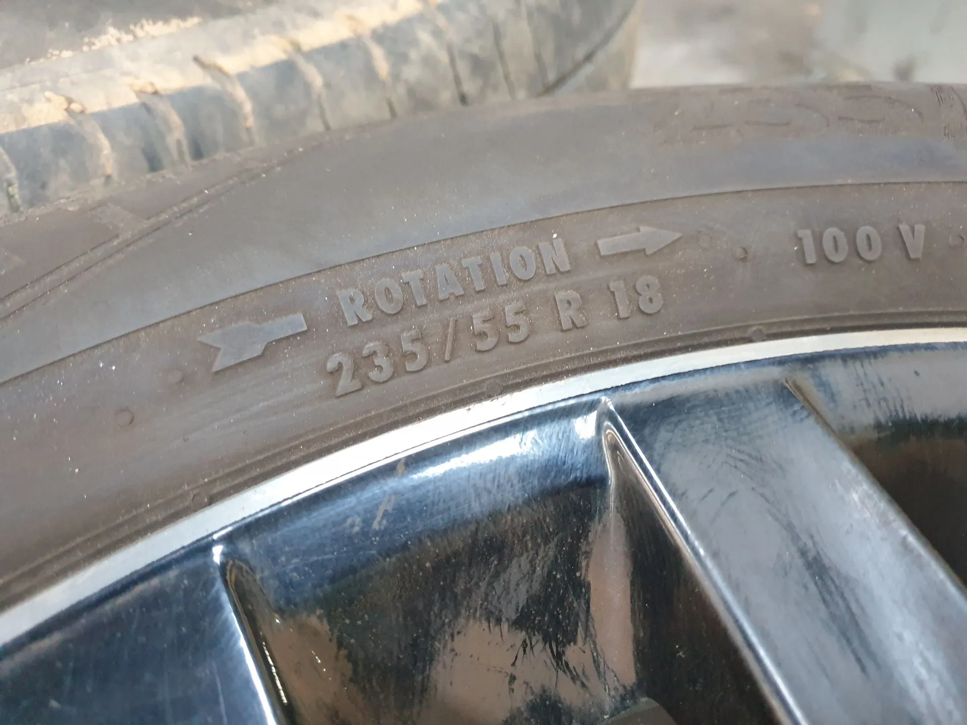 Roue VOLKSWAGEN Tiguan (5N) Imagem-1