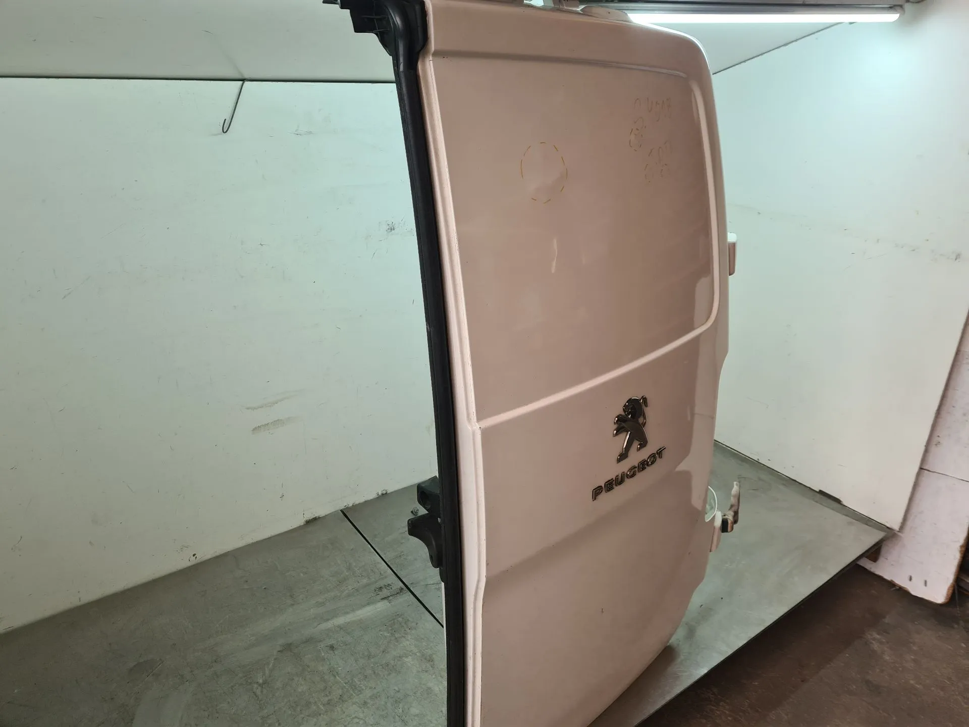 Porta da mala direita PEUGEOT Expert Imagem-2