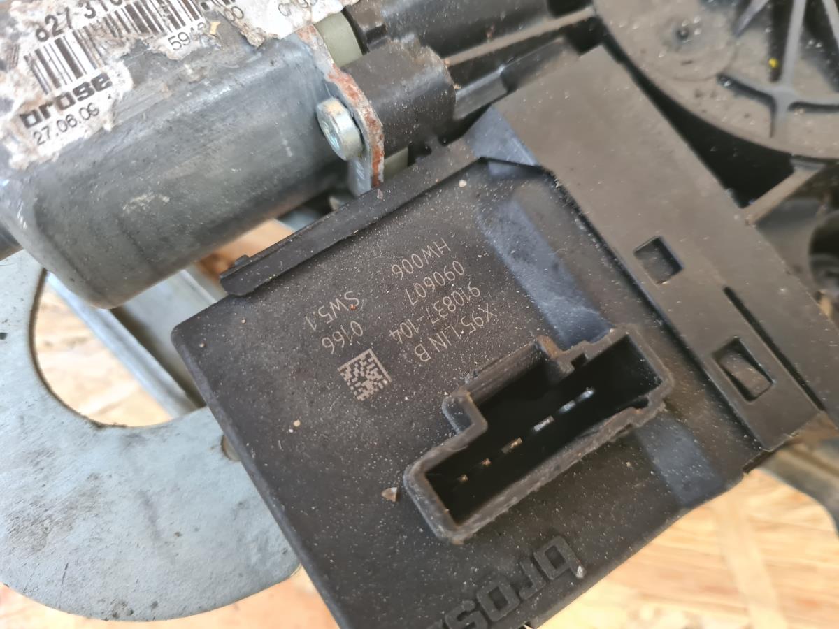 Elevalunas trasero izquierdo RENAULT Scénic III (JZ0/1_) Imagem-3