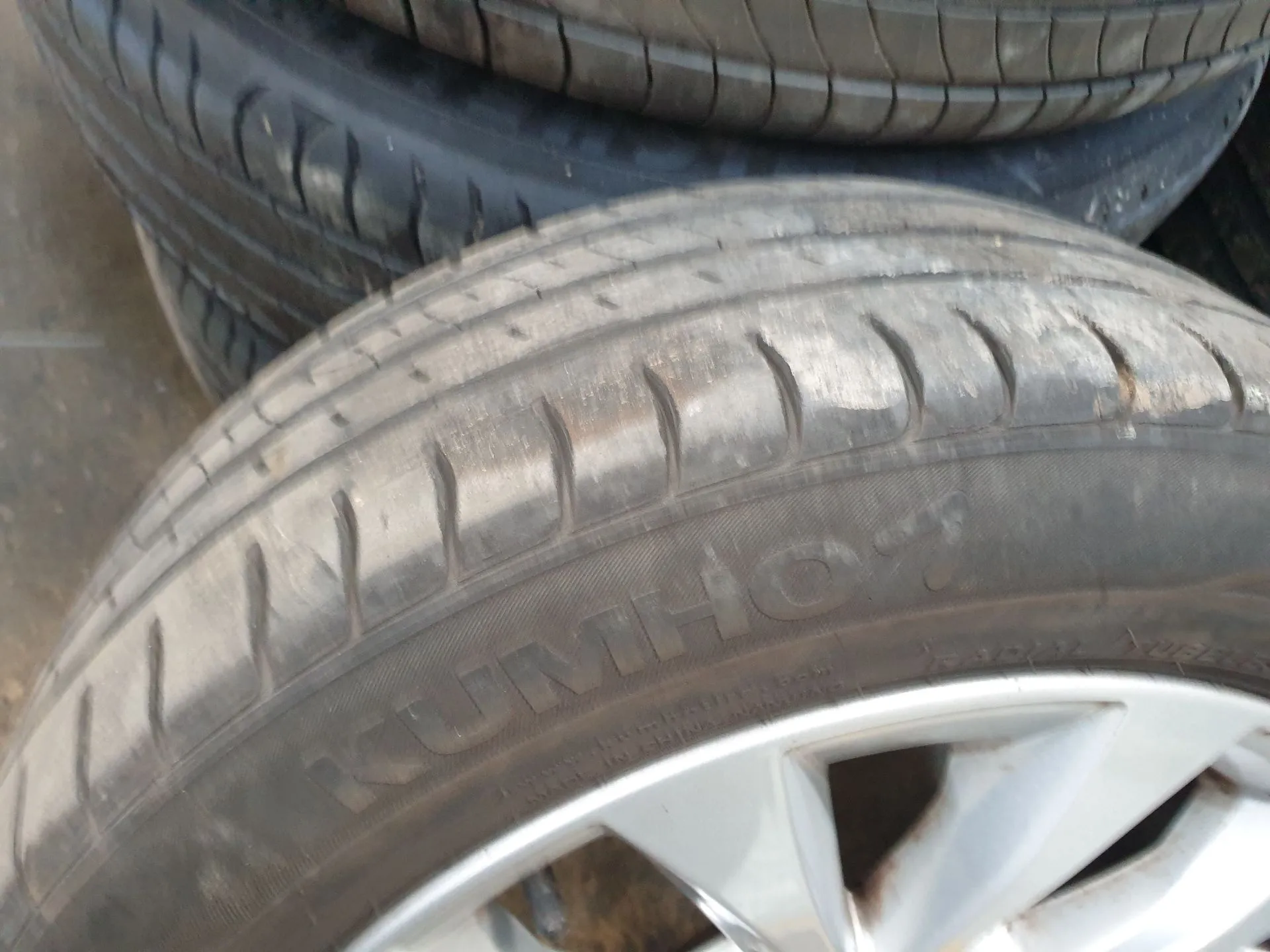 Pneu RENAULT Clio V (BF_)