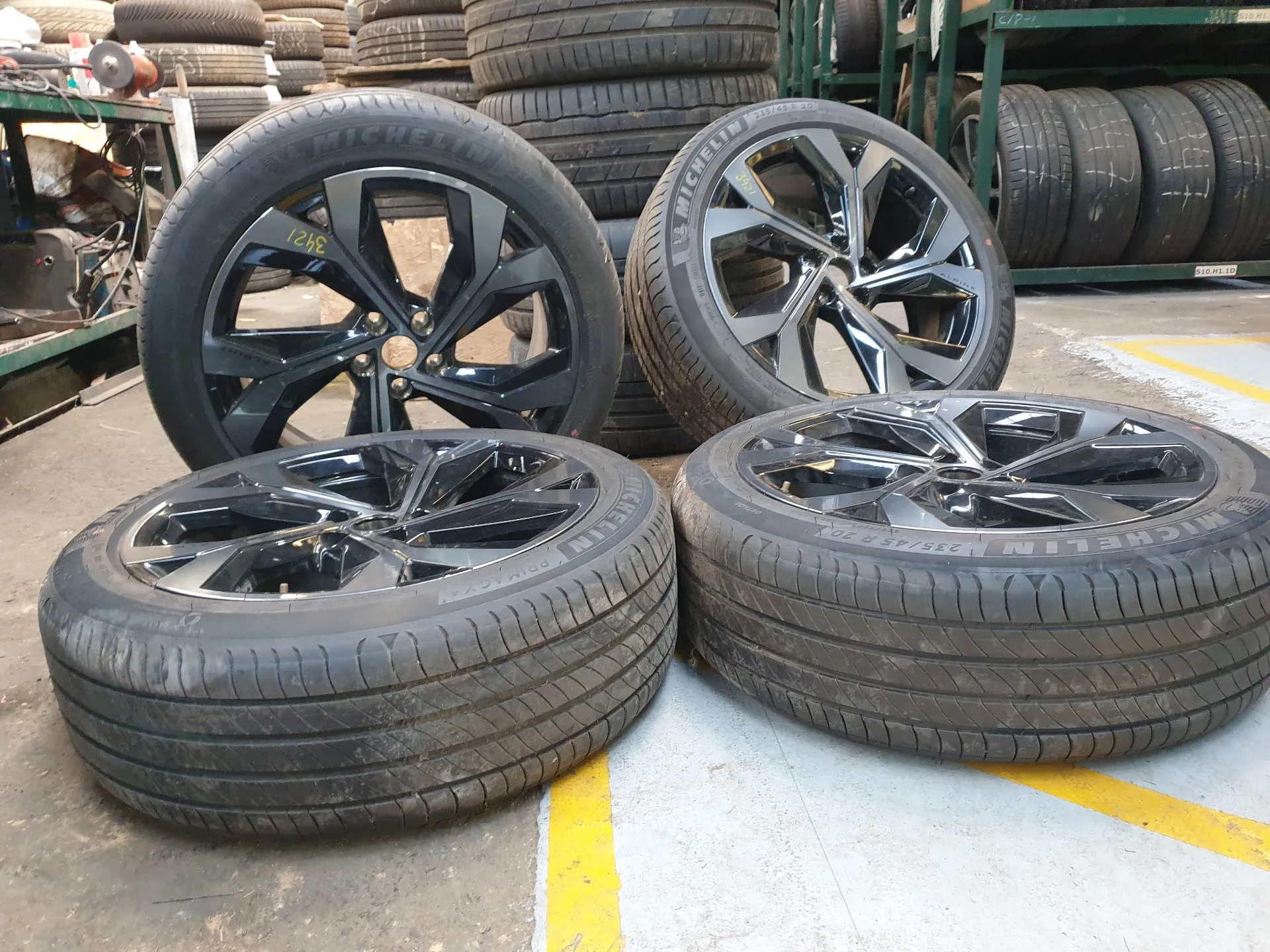 Conjunto Jantes Especiais RENAULT Austral