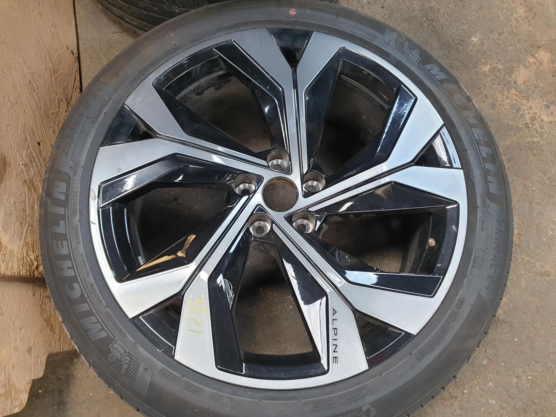 Conjunto Jantes Especiais RENAULT Austral Imagem-5