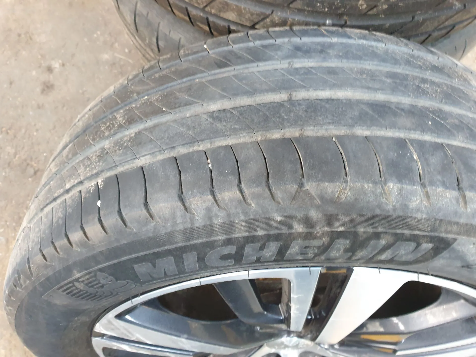 Pneu PEUGEOT 3008 II (M_)