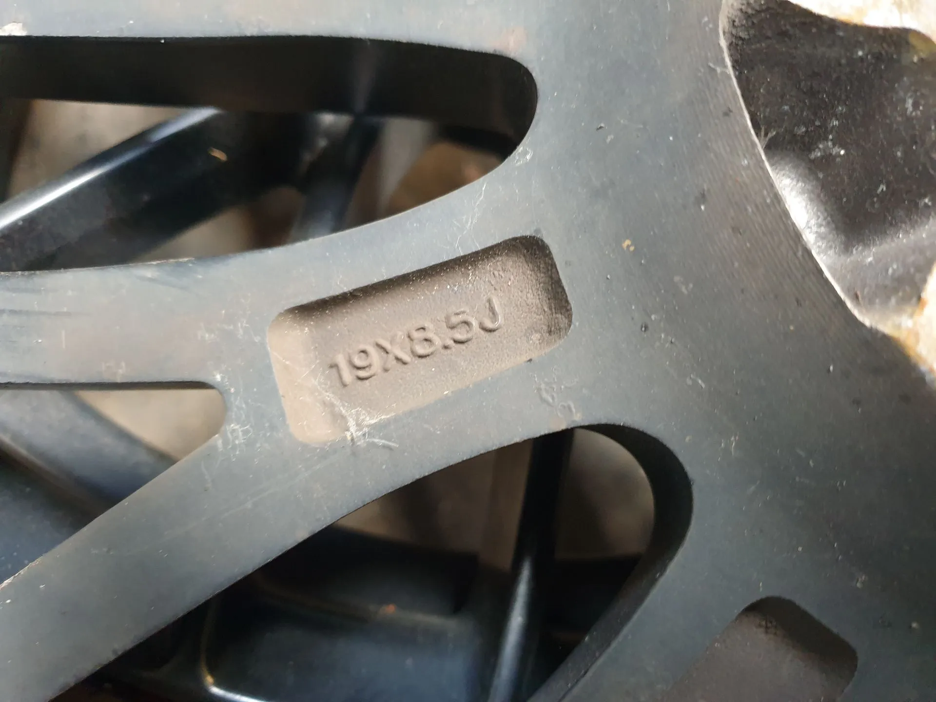 Jante Avant Gauche BMW 5 Touring (F11) Imagem-3