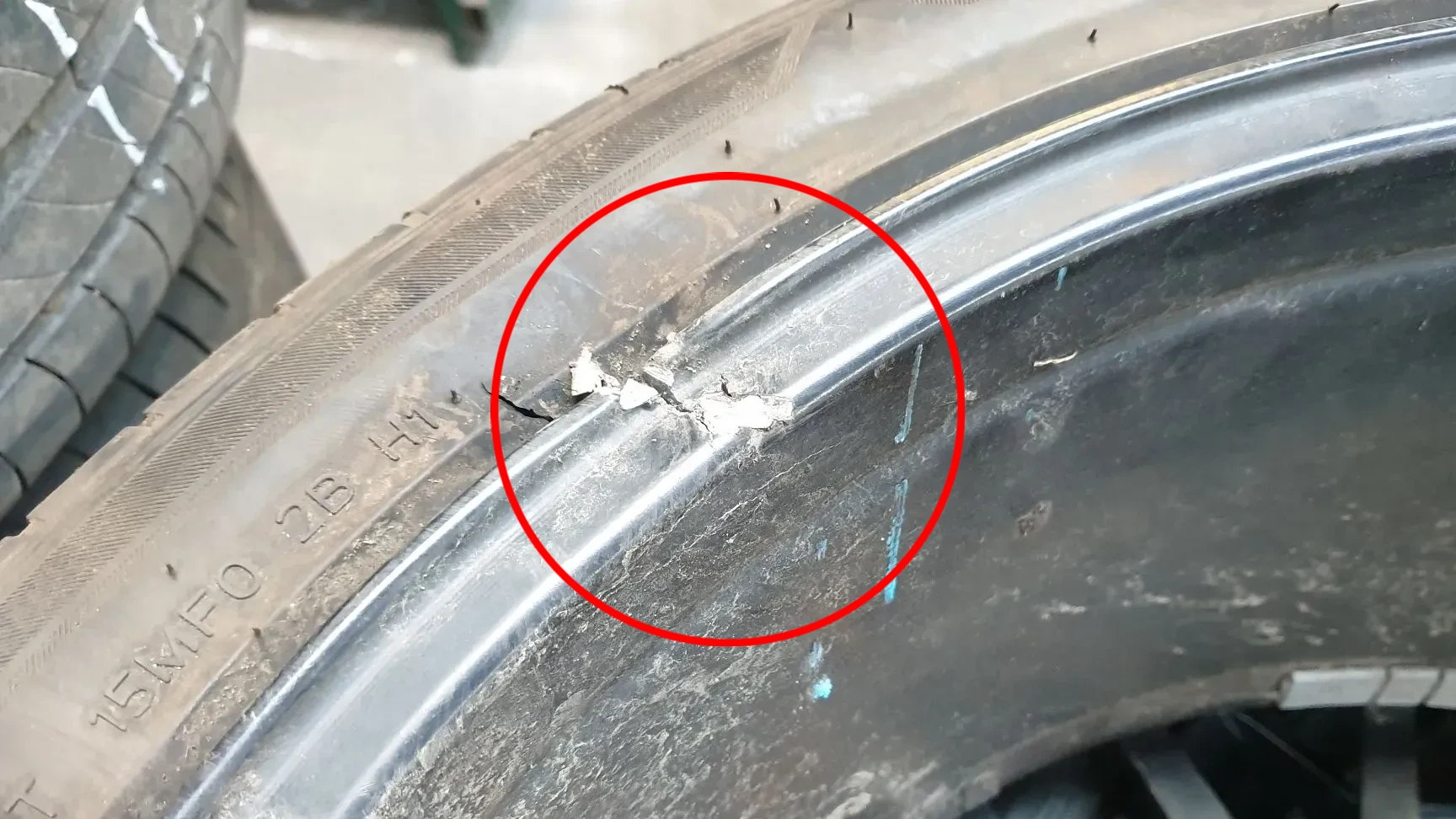 Jante Arrière Gauche BMW 5 Touring (F11) Imagem-4