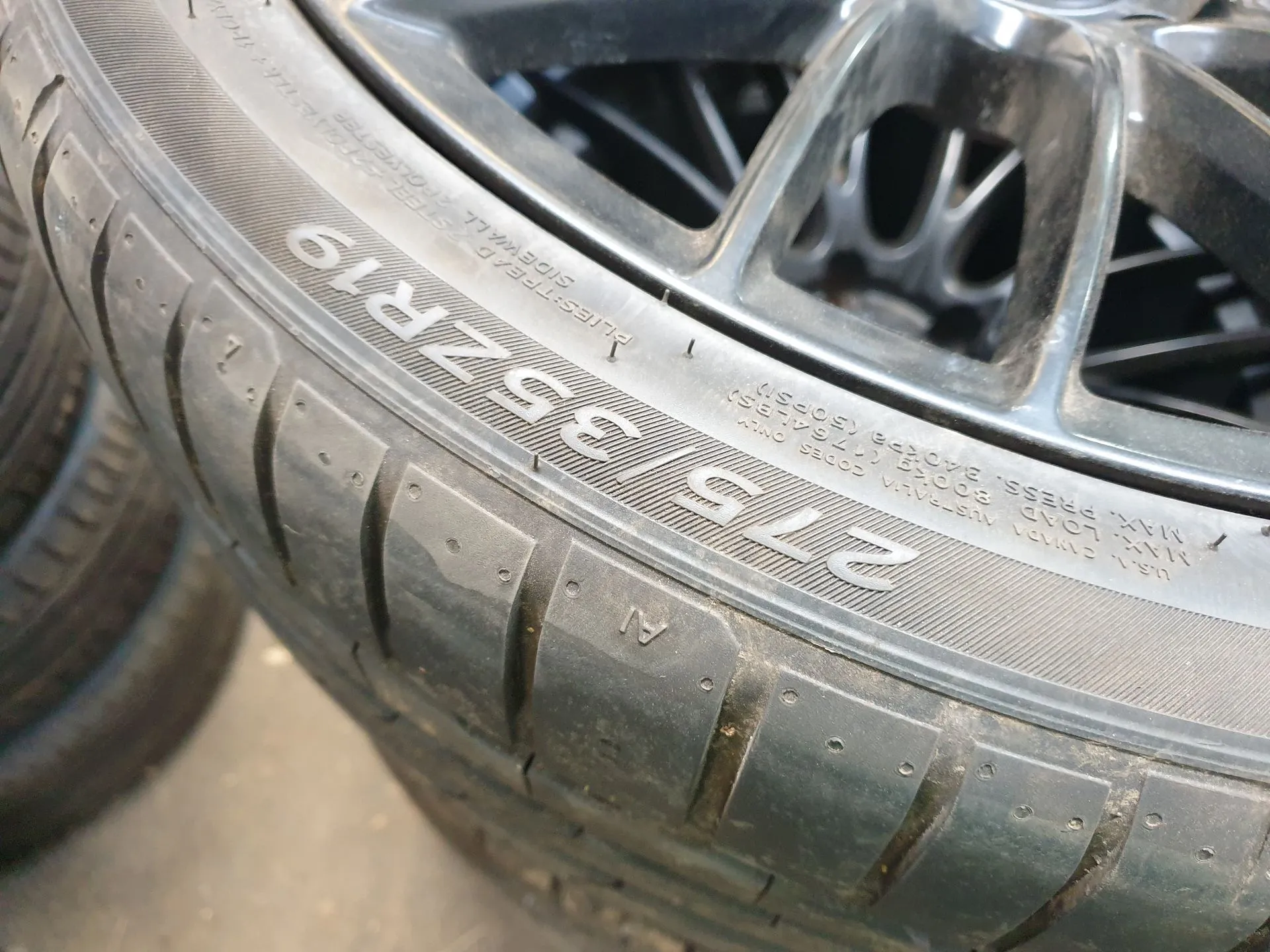 Wheel BMW 5 Touring (F11) Imagem-1