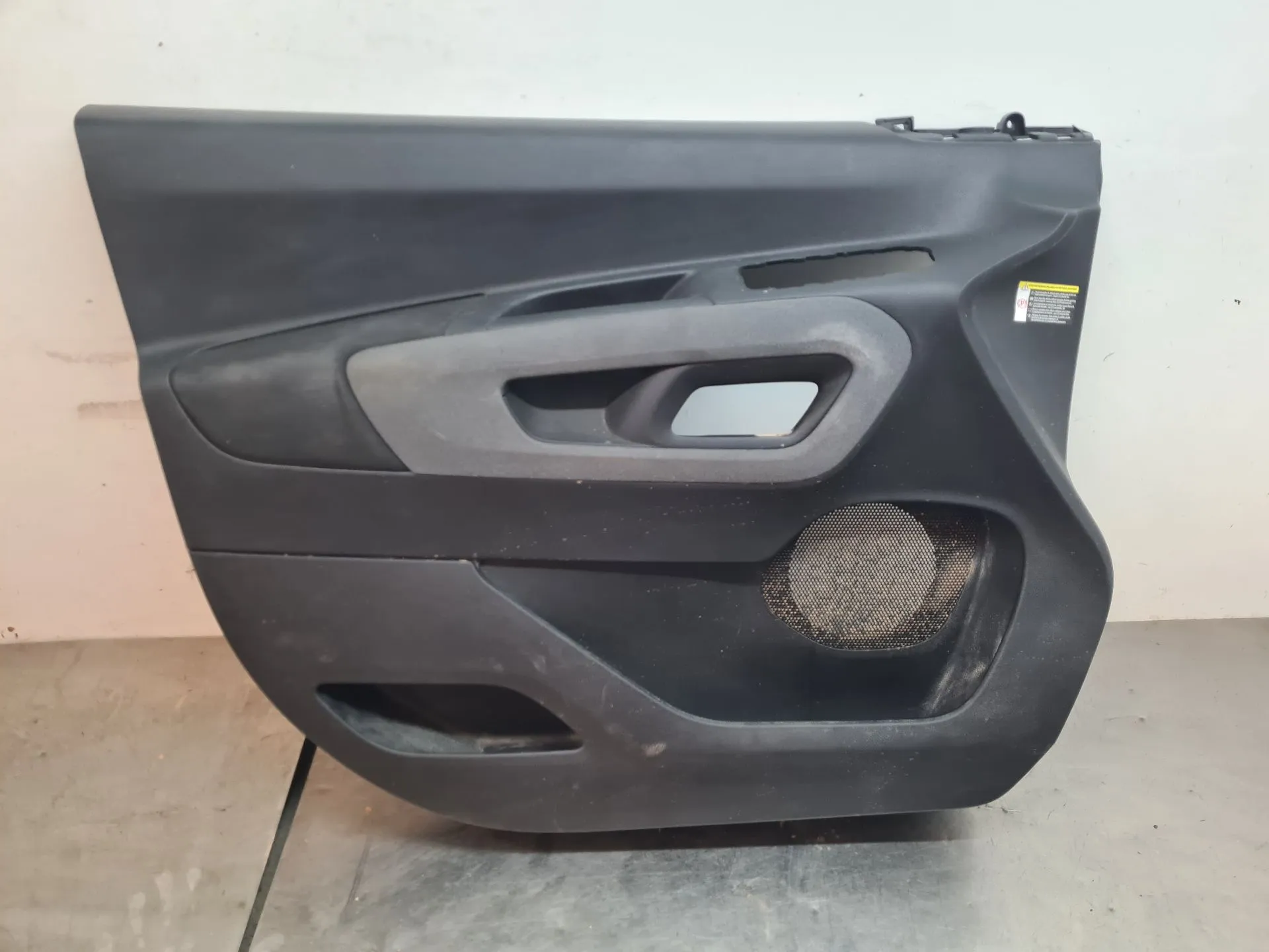Left front door panel PEUGEOT Rifter