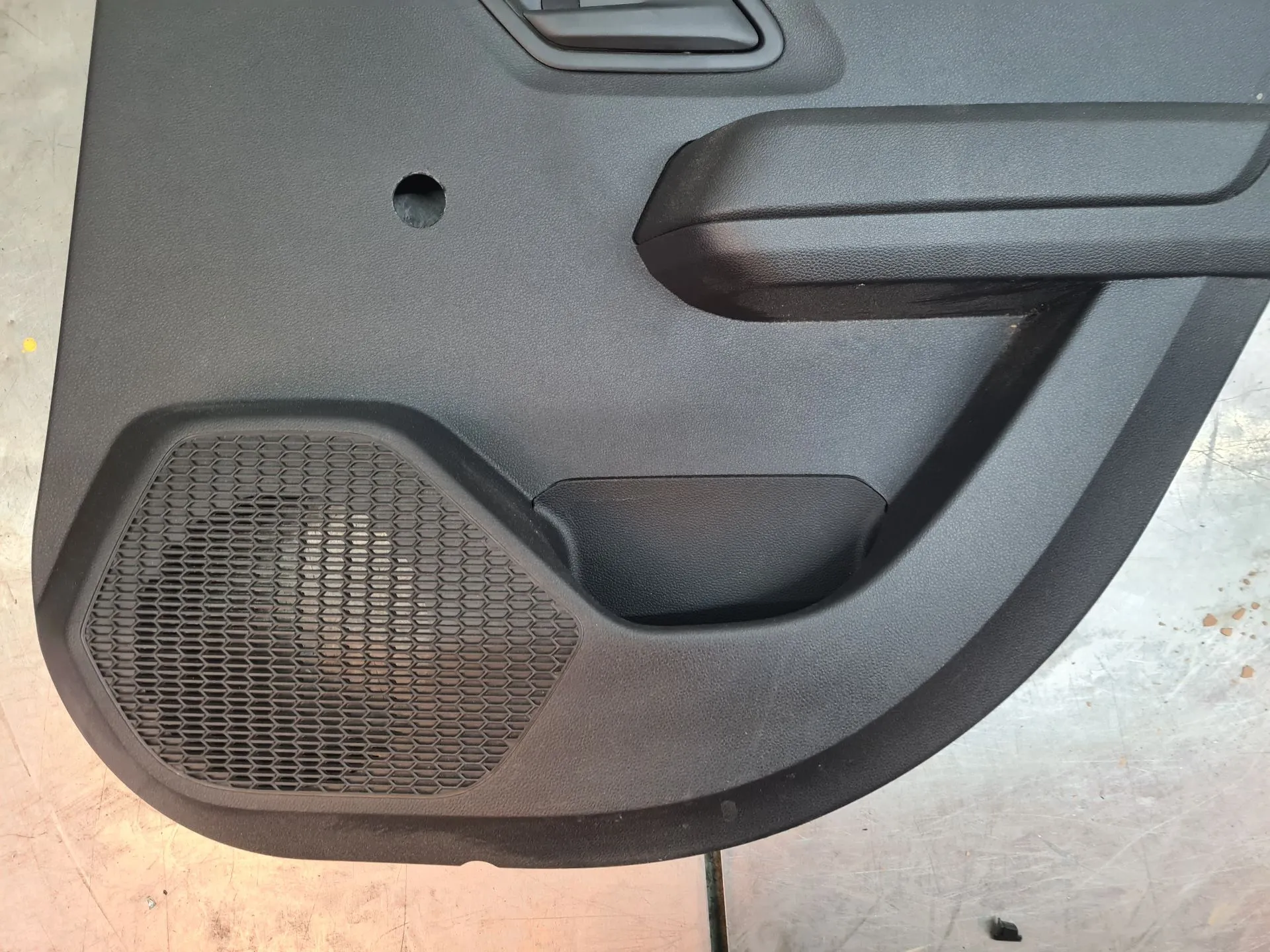 Rivestimento porta posteriore destra DACIA Sandero III Imagem-2