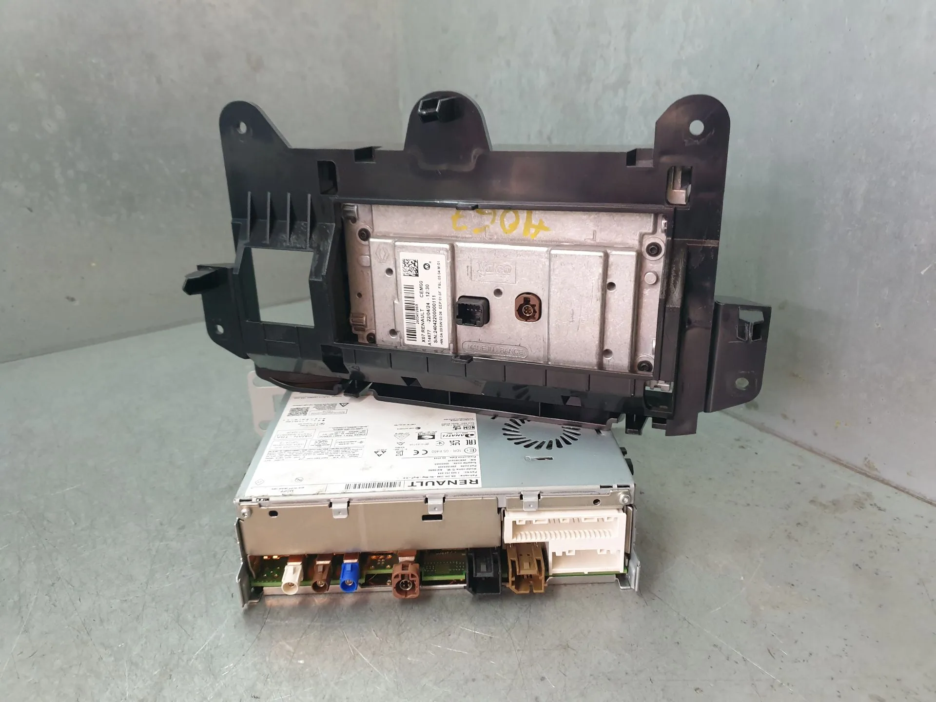 Kit Auto-rádio RENAULT Twingo III (BCM_) Imagem-8