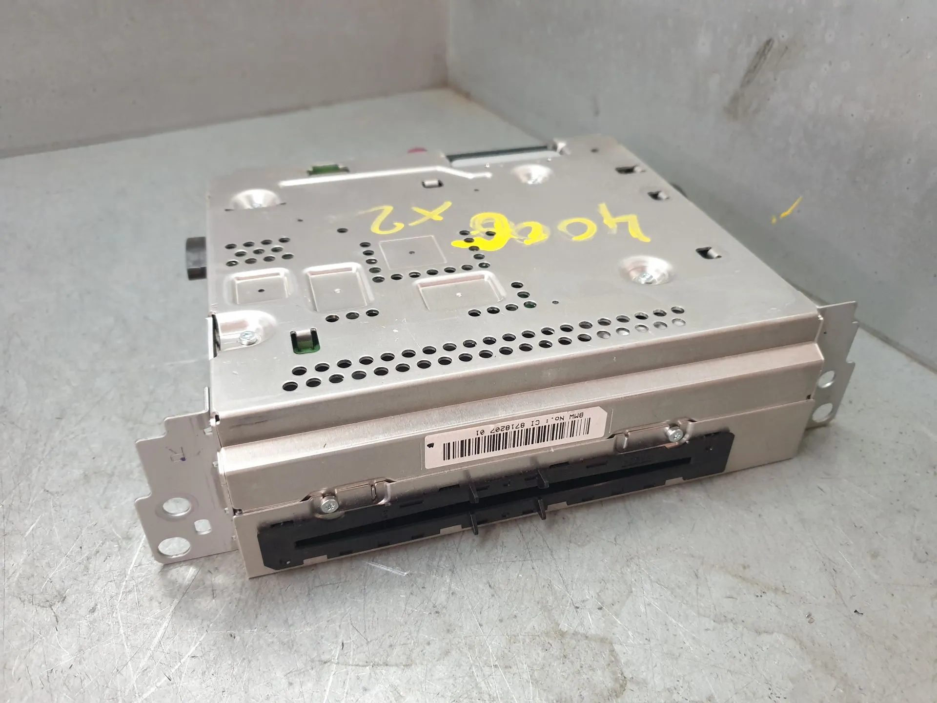 Car radio BMW X2 (F39)