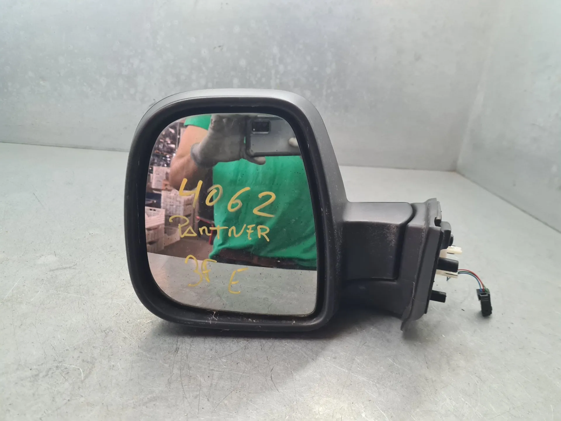 Retrovisor / espelho esquerdo PEUGEOT Partner II Imagem-3