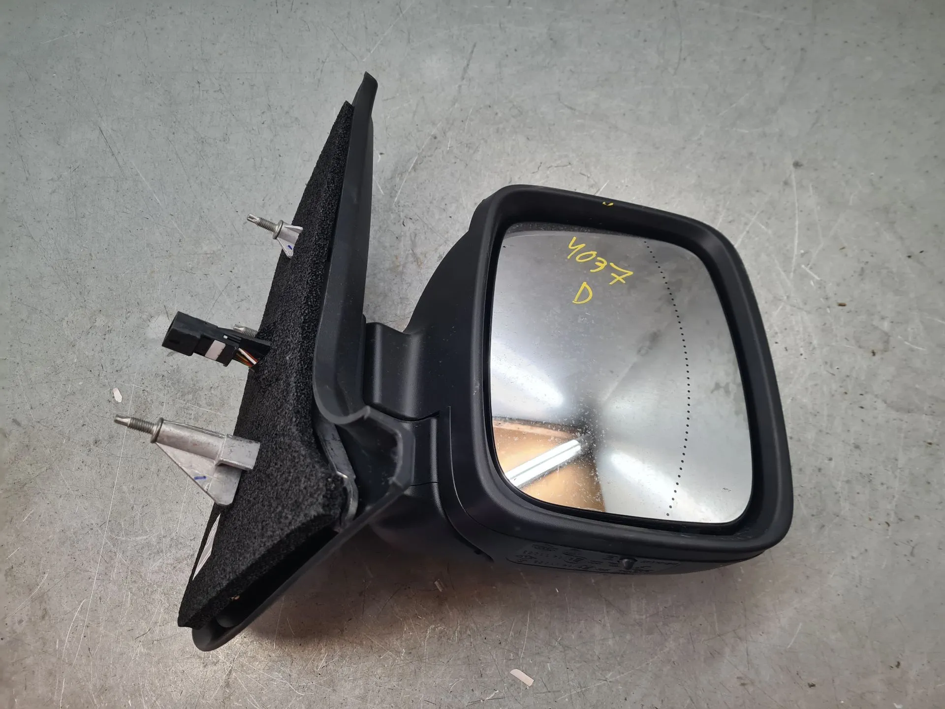 Retrovisor / espelho direito RENAULT Trafic III (FG_)